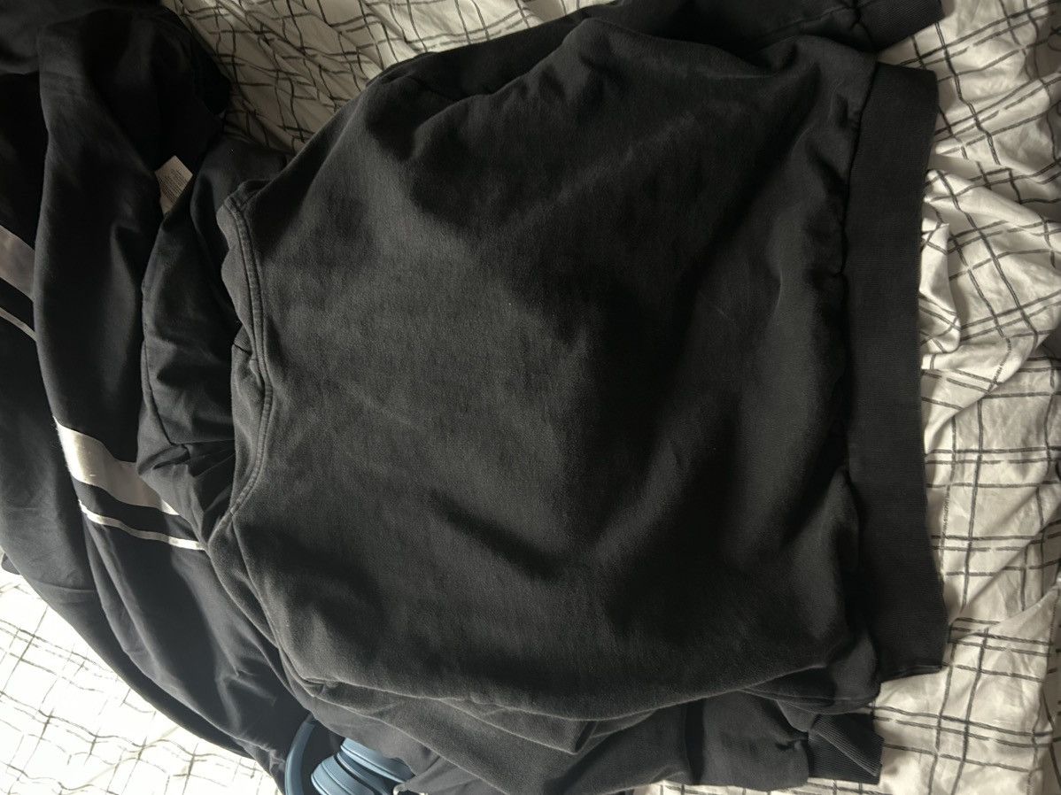 Other Human vices exclusive vampire hoodie Size US L / EU 52-54 / 3 - 5 Thumbnail
