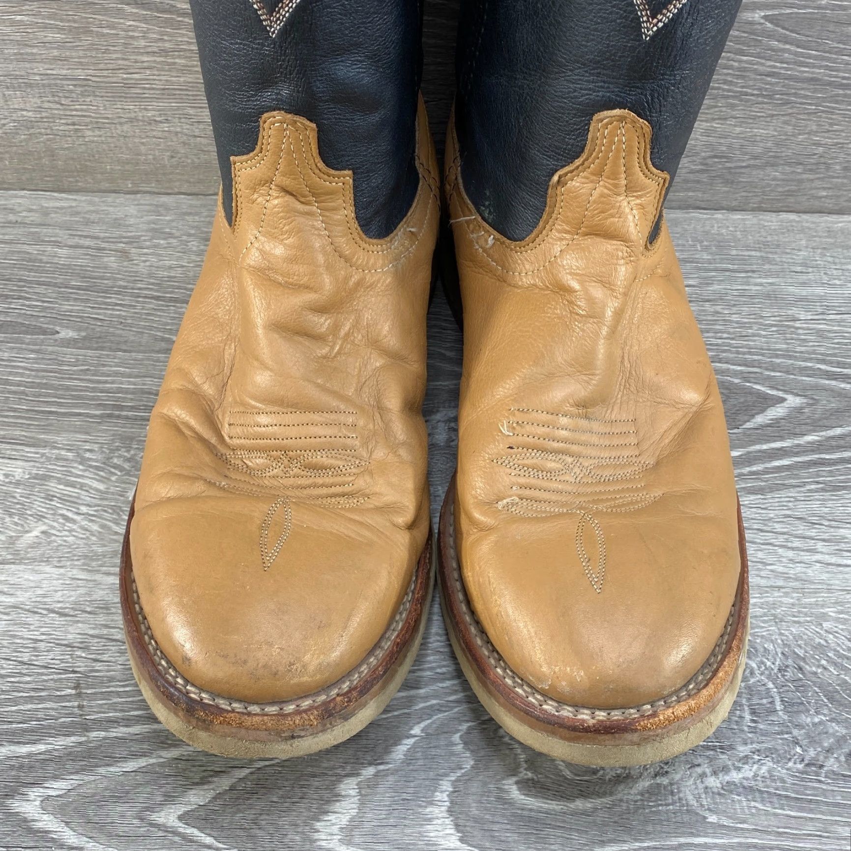 Vintage VINTAGE Laredo Mens 10.5 Brown Leather Cowboy Boots Round Toe Western Crepe Sole USA VTG Size US 11 / EU 44 - 5 Thumbnail