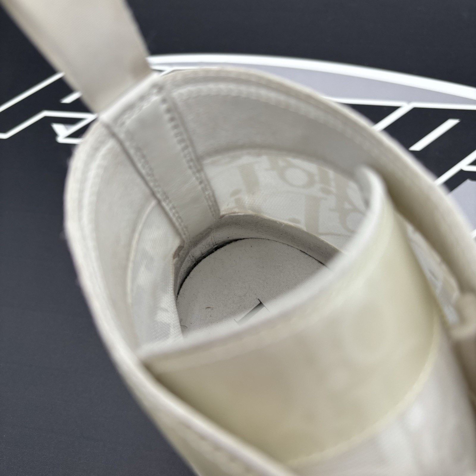 Dior Size 42 (9 US) - Dior B23 High ' White ' | GREAT CONDITION! Size US 9 / EU 42 - 16 Thumbnail