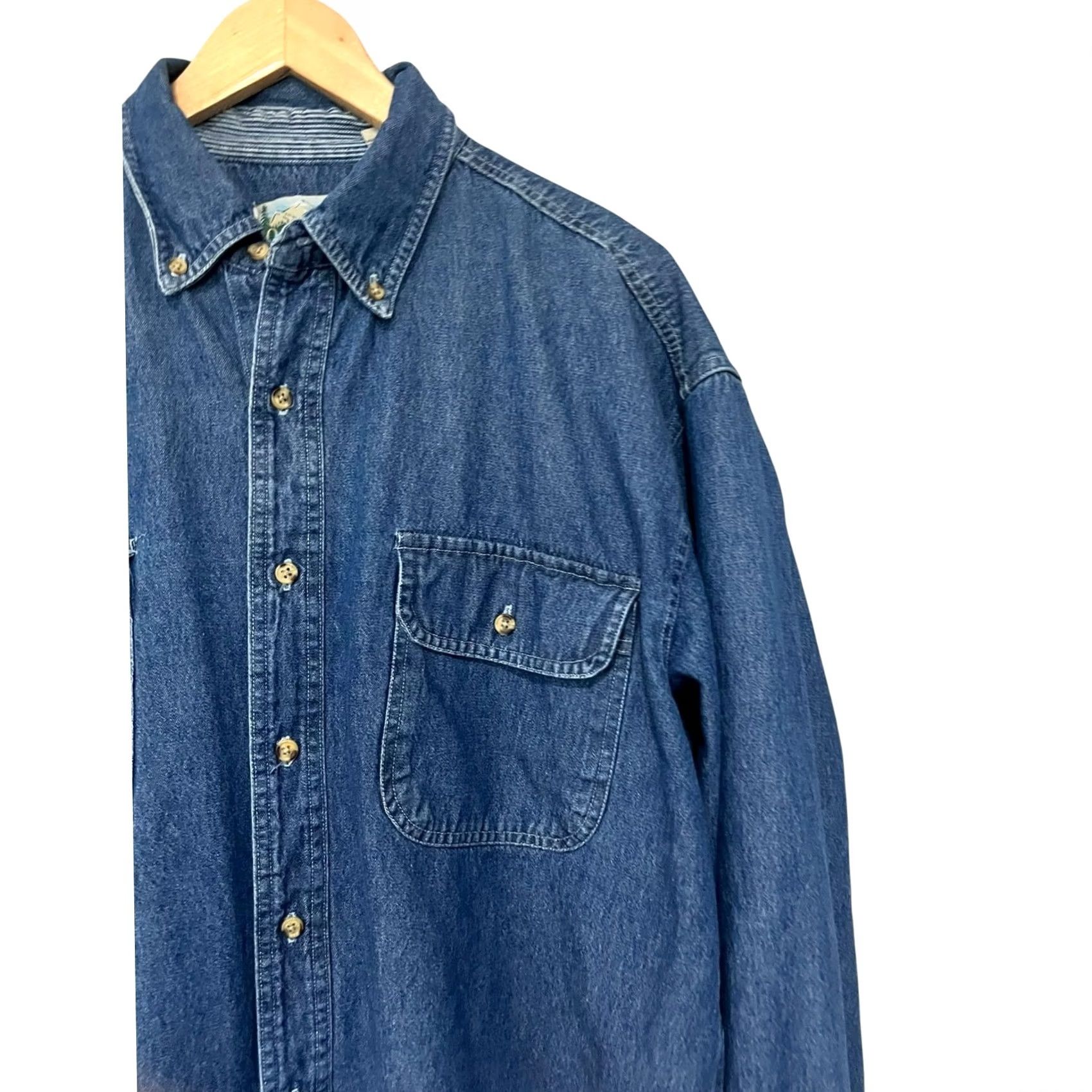 Urban Outfitters VINTAGE Outfitters Denim Shirt Mens XL 100% Cotton Button-Up Workwear Pockets Blue Size US XL / EU 56 / 4 - 2 Thumbnail