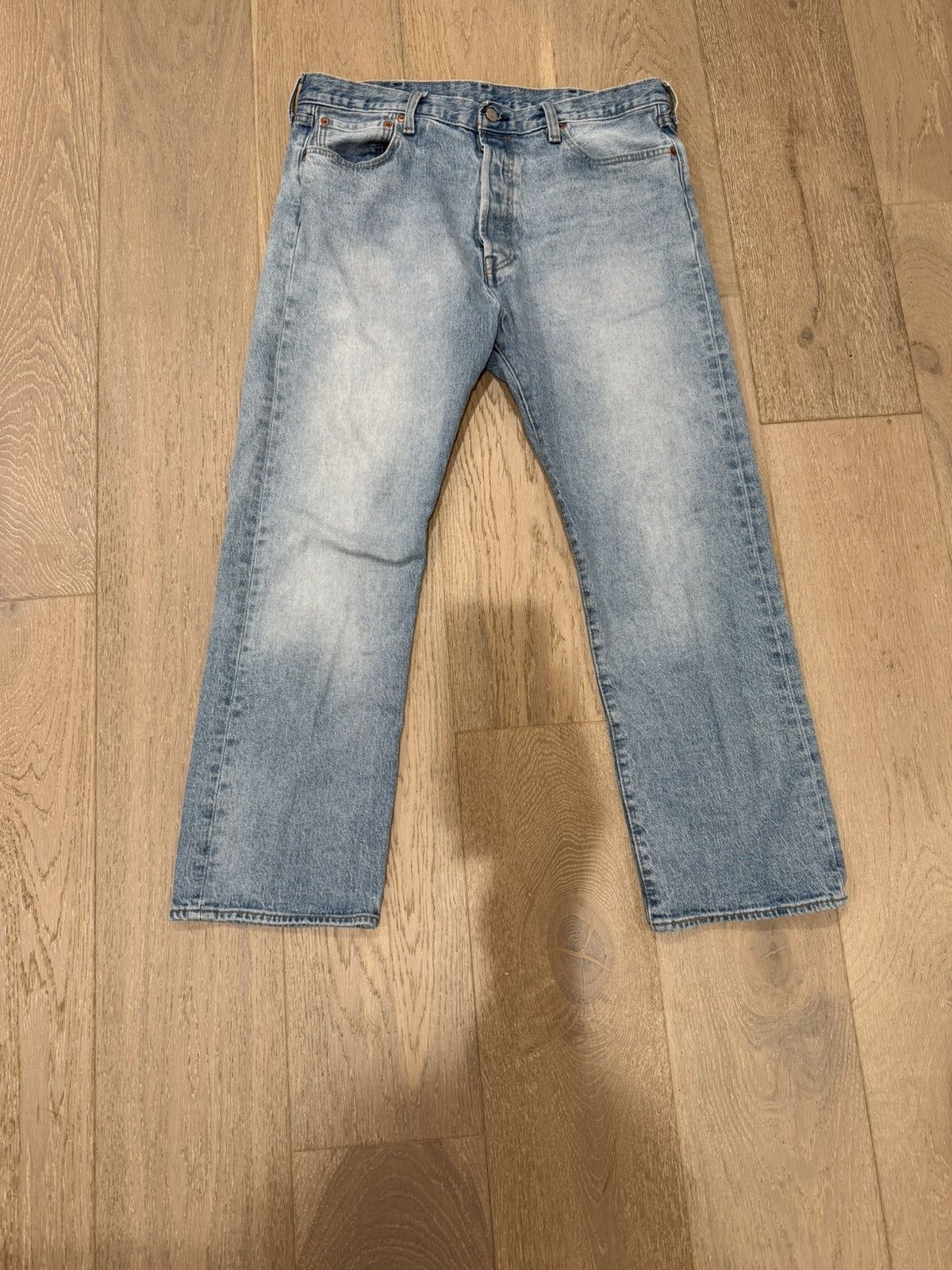 Levi's Levi’s 501 Original Jeans — Light Wash — 38x30 — Gently Used Size US 38 / EU 54 - 1 Thumbnail