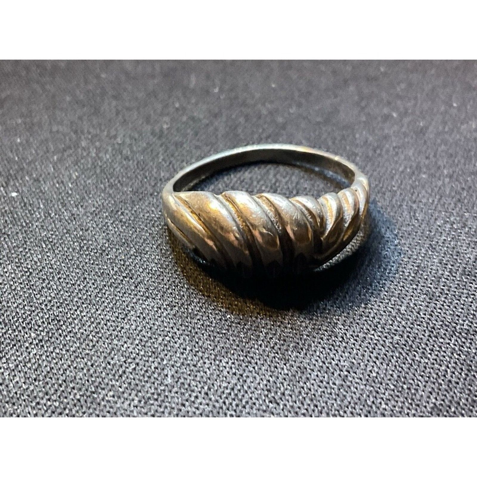 Other 925 Sterling Silver Ribbed Design Ring Size 7.25 Size ONE SIZE - 2 Thumbnail