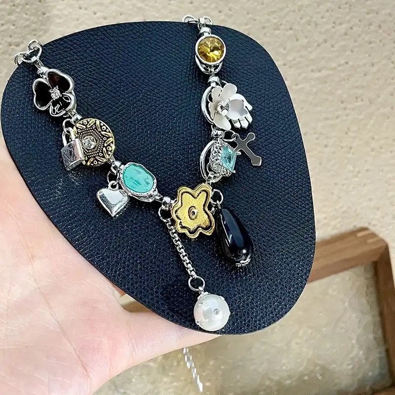 Jewelry × Vintage Punk Bramble Rose Choker Necklace Size ONE SIZE - 3 Thumbnail