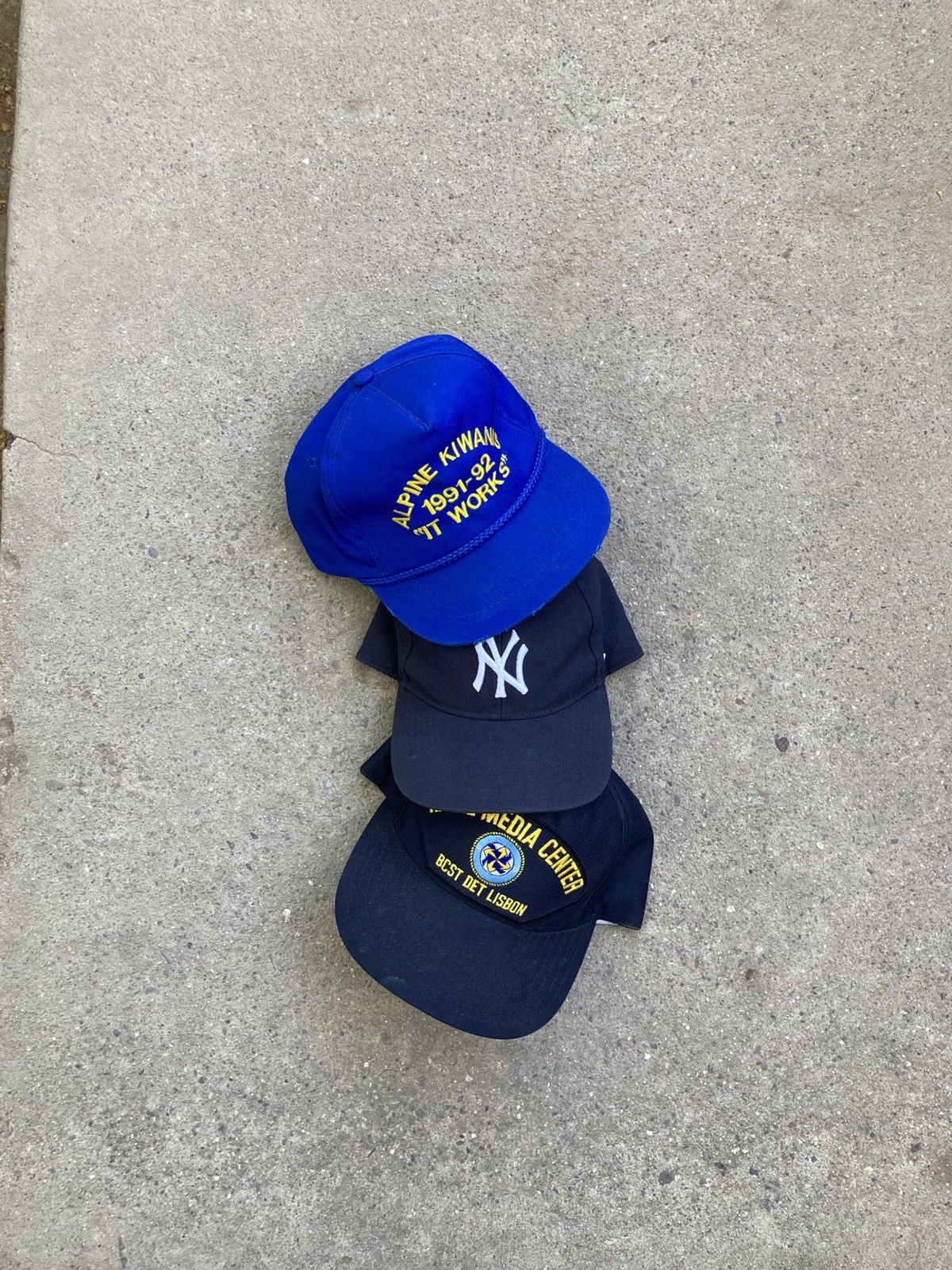 Other Bundle vintage hats Size ONE SIZE - 2 Thumbnail