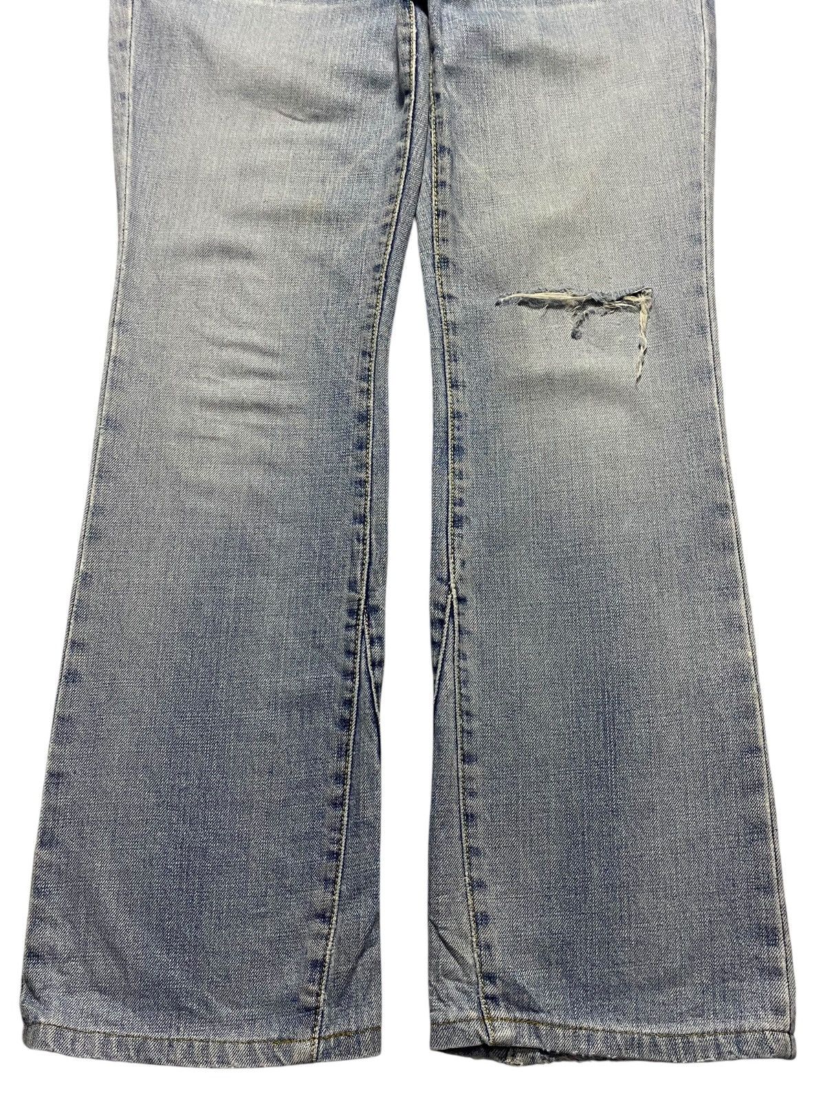 Japanese Brand Vtg Japanese Brand C Seventeen Light Distressed Flare Jeans Size US 30 / EU 46 - 5 Thumbnail
