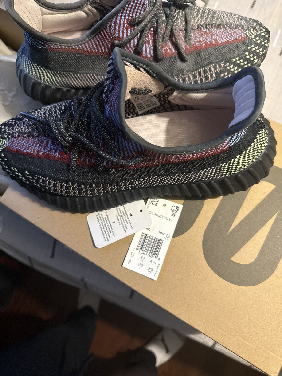 Yeezy Yeezy Boost 350 Size US 9 / EU 42 - 14 Thumbnail