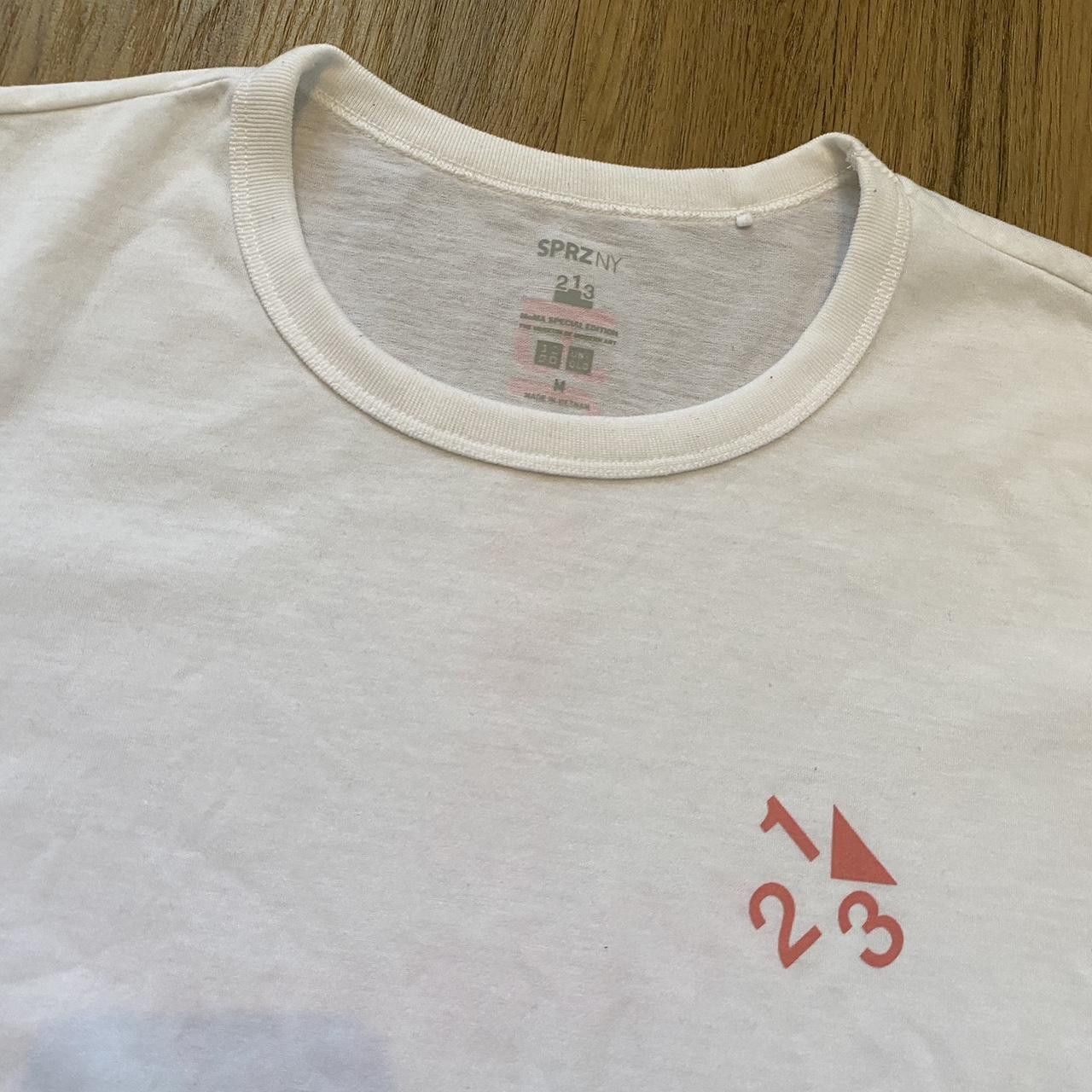 Uniqlo Uniqlo Sprzny White and pink cycling t-shirt Size US M / EU 48-50 / 2 - 3 Thumbnail