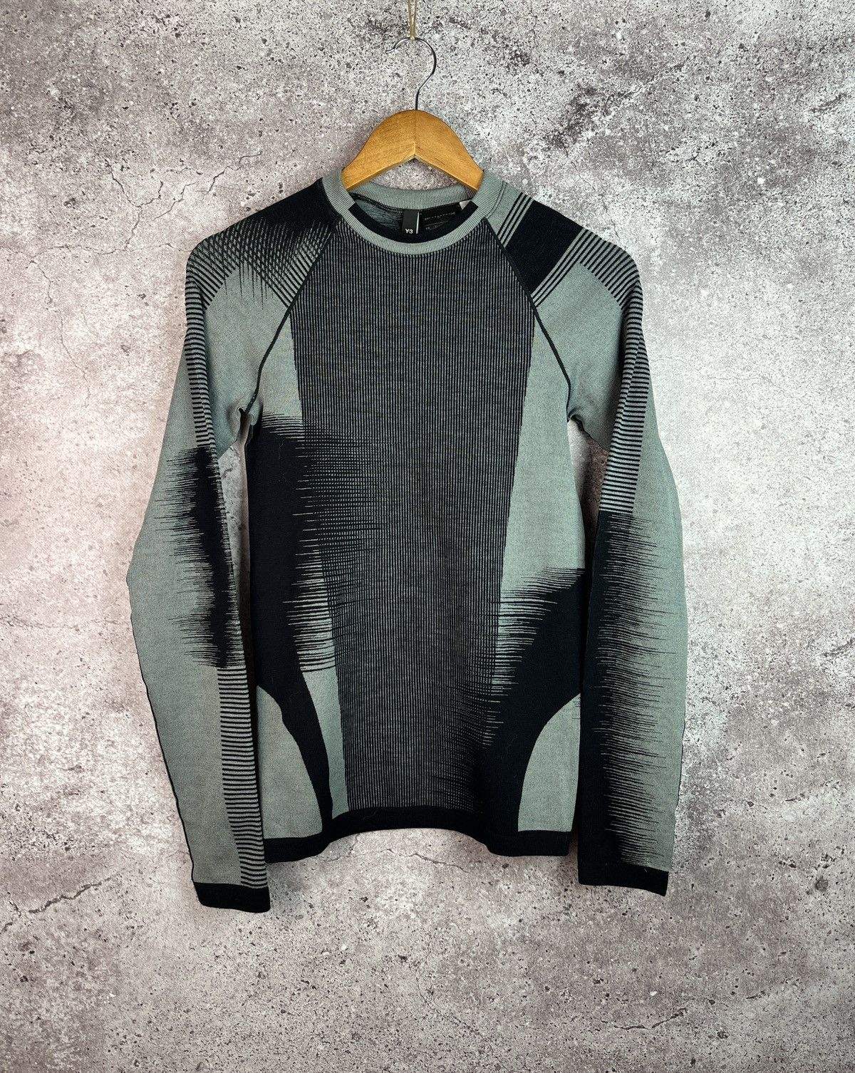 Y-3 Y-3 Engineered Knit Long Sleeve Baselayer Tee Size M / US 6-8 / IT 42-44 - 2 Thumbnail