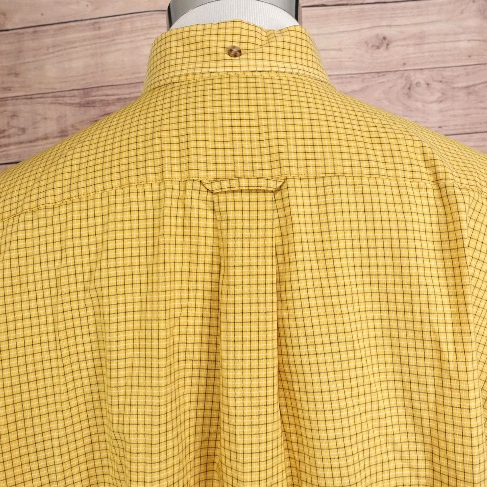 Roundtree & Yorke Roundtree & Yorke Shirt Mens L Yellow Check Long Sleeve Button-Up Easy Care Size US L / EU 52-54 / 3 - 5 Thumbnail