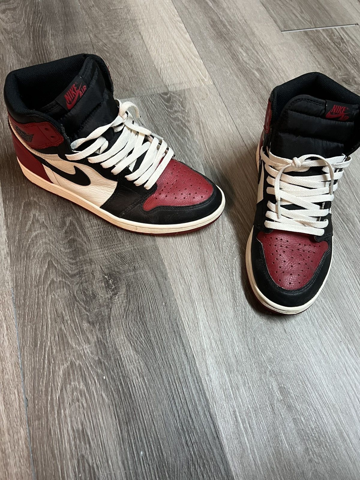 Jordan Brand Jordan 1 Bred Toe Size US 9.5 / EU 42-43 - 5 Thumbnail