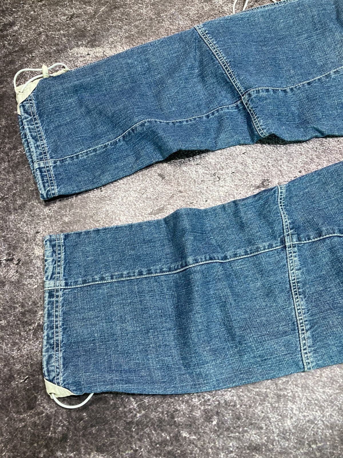 JNCO Vintage Y2K Fishbone Multi-pocket Flared Washed Jeans Pants Size US 30 / EU 46 - 14 Thumbnail