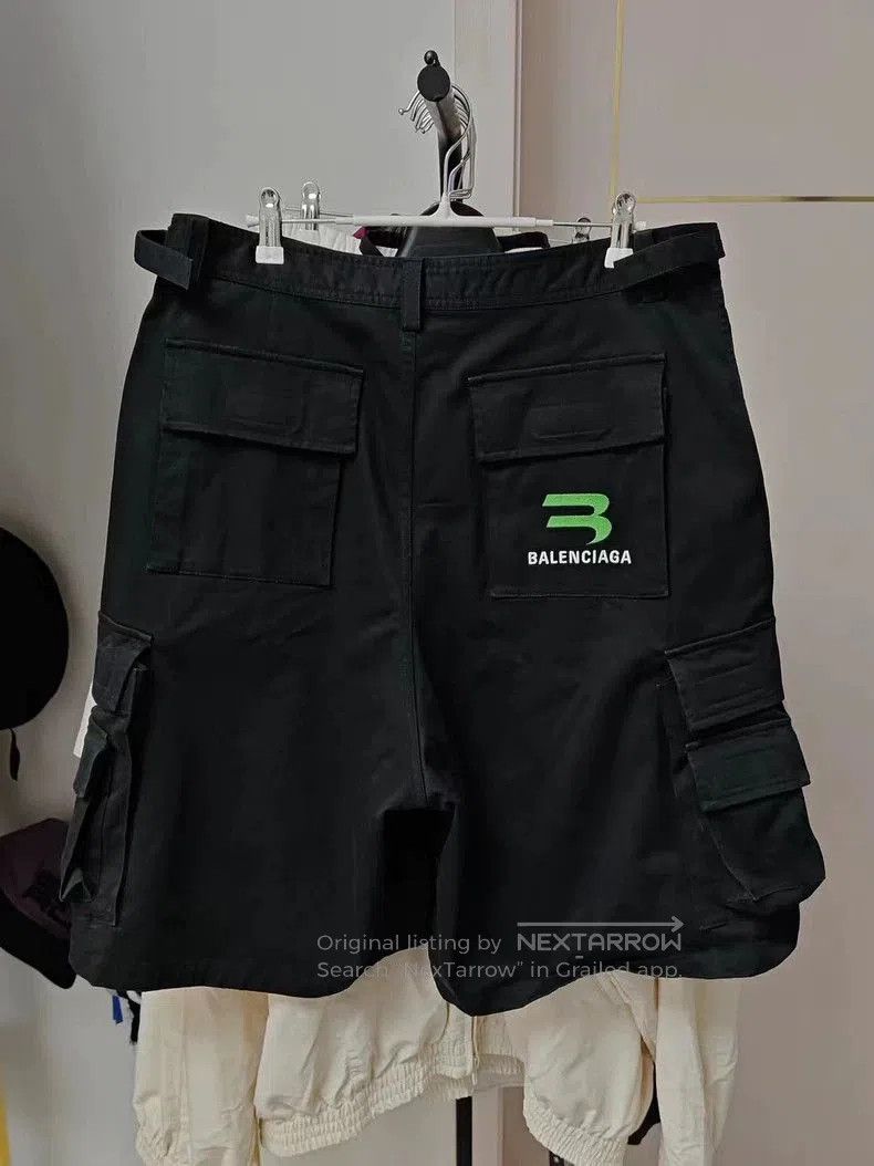 Balenciaga Balenciaga Gamer Embroidered Cargo Shorts. Size US 44 / EU 60 - 2 Thumbnail