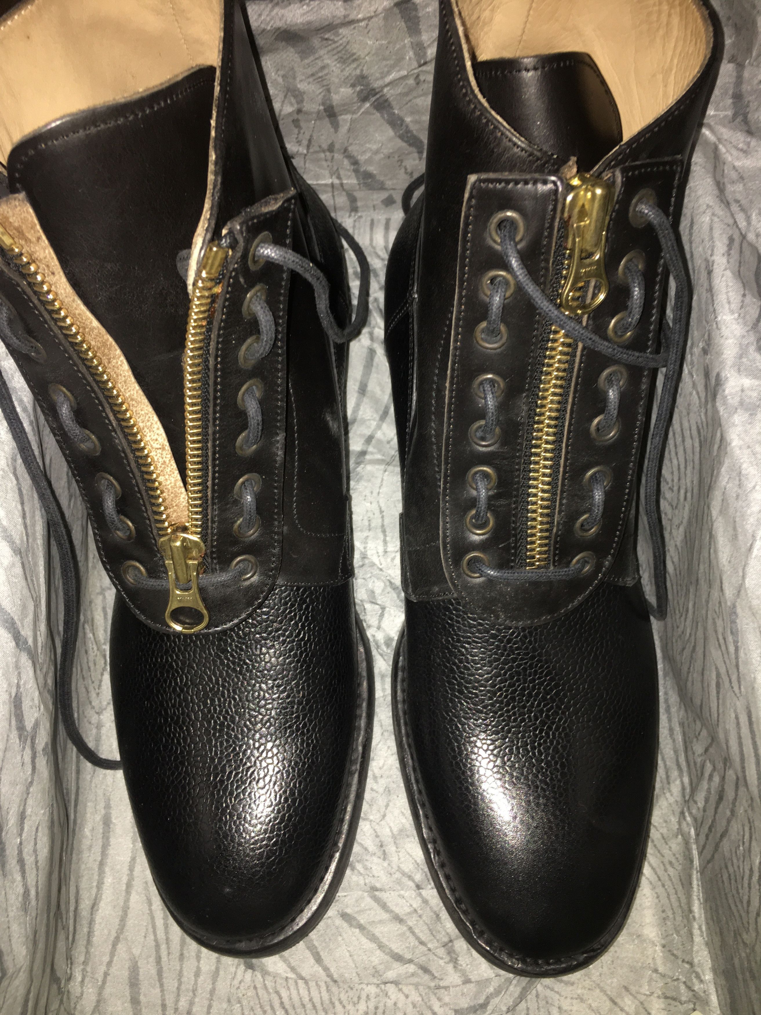 Alexander McQueen Alexander McQueen Zippered Lug Boots St. Moritz Outsole Size US 9 / EU 42 - 1 Thumbnail