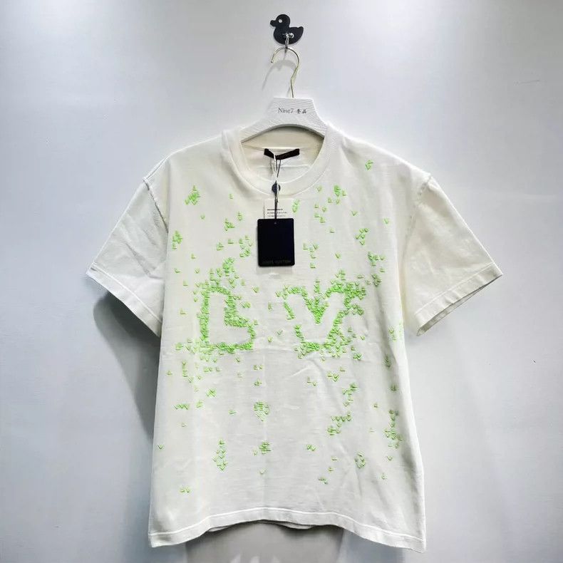 Louis Vuitton Louis Vuitton 23 New Crane Embroidery Logo Tee - dmc Size US L / EU 52-54 / 3 - 1 Thumbnail