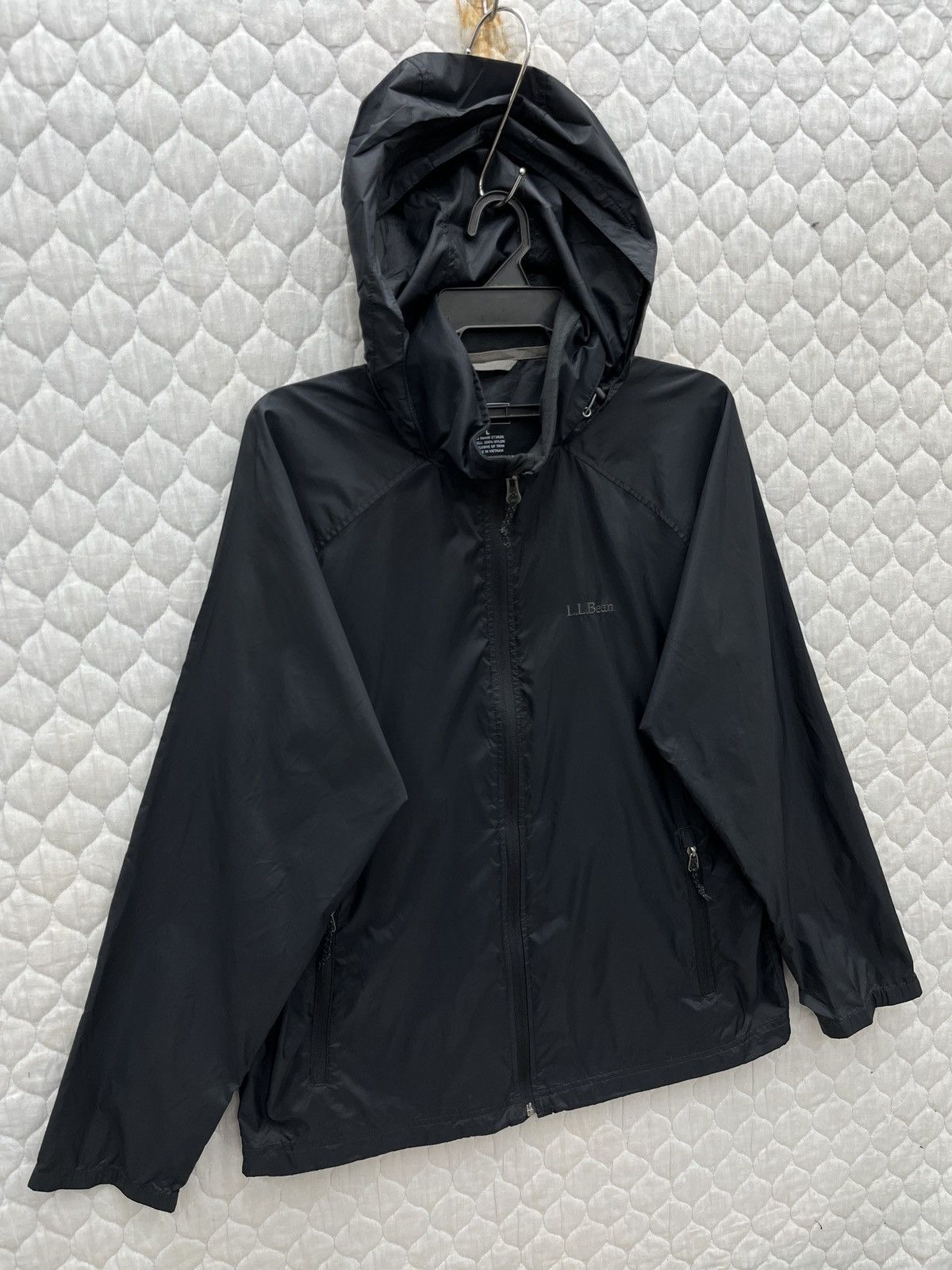 L.L. Bean 🔥🔥🔥STEALS LL BEAN LIGHT JACKET HIDDEN HOODIE Size US L / EU 52-54 / 3 - 3 Thumbnail