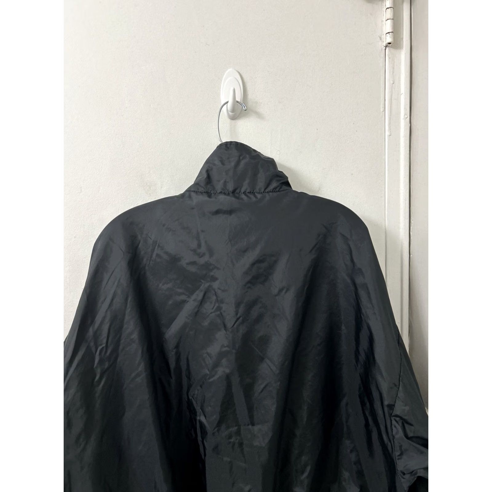 Vintage Vintage First Down Windbreaker Jacket Mens XL Black Full Zip Size US XL / EU 56 / 4 - 7 Thumbnail