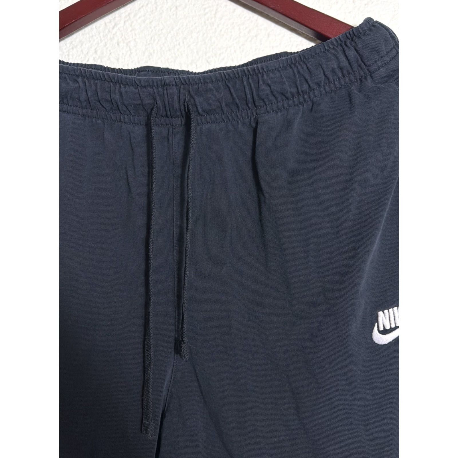Nike Nike Sportwear Club Tapered Black Men’s XL Sweatpants BV2762-010 32x28 Stain Size US 36 / EU 52 - 7 Thumbnail