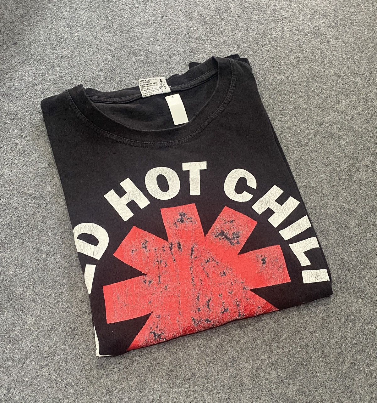 Vintage Red hot chili pepper 2012’s Size US XXL / EU 58 / 5 - 1 Thumbnail
