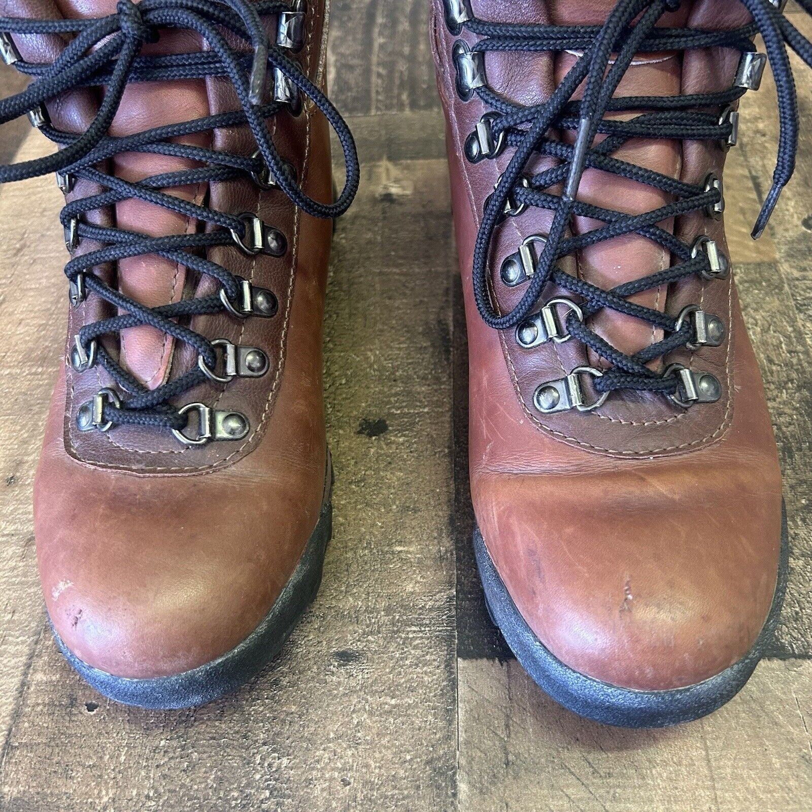 Vasque Vasque 7599 Vintage Hiking Mountaineering Boots Womens 8.5 Size US 8.5 / IT 38.5 - 8 Thumbnail