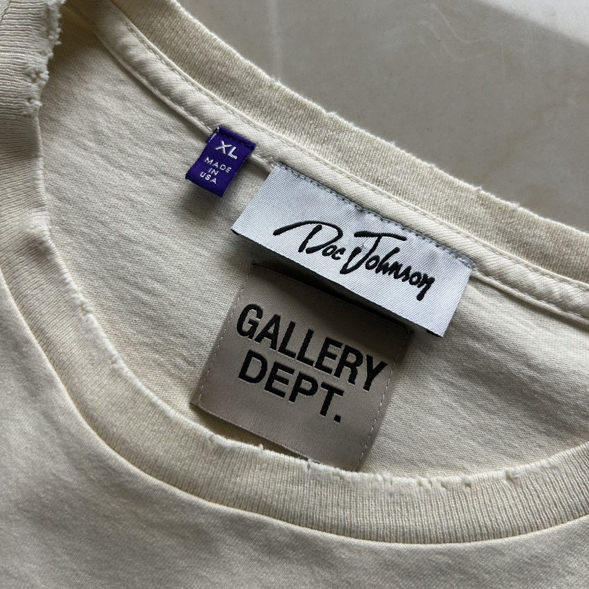 Gallery Dept. Gallery dept x doc johnson the plug tee Size US XL / EU 56 / 4 - 2 Thumbnail