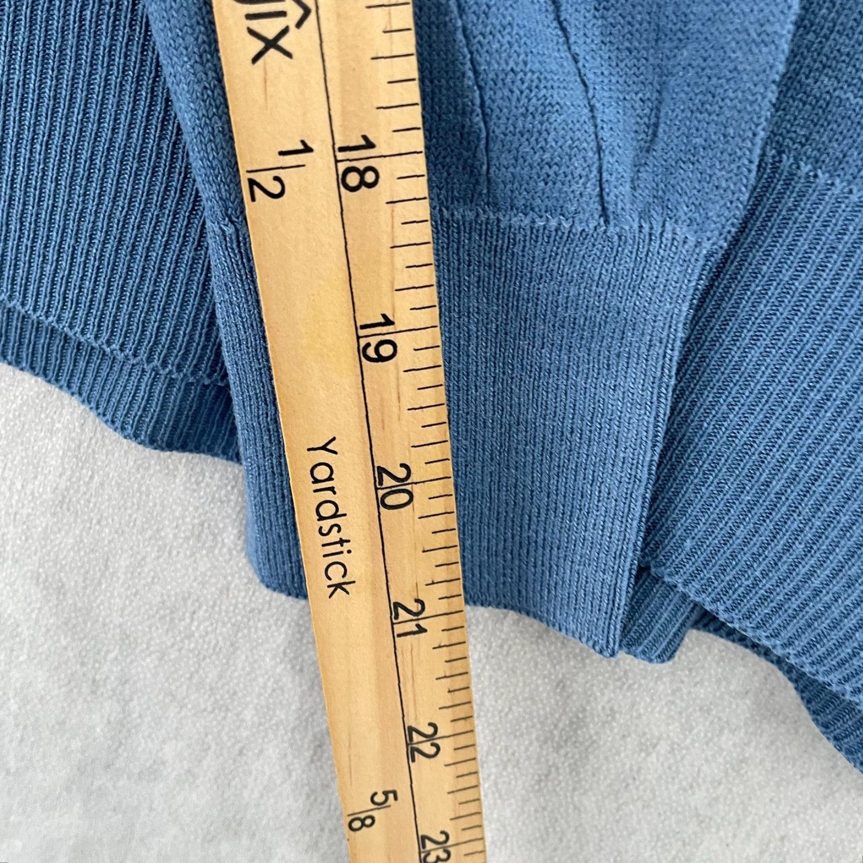 Vintage VINTAGE Tuttle Golf Sweater Shirt Adult Large Blue Silk Pullover Long Sleeve Mens L (Golf) Size US L / EU 52-54 / 3 - 6 Thumbnail