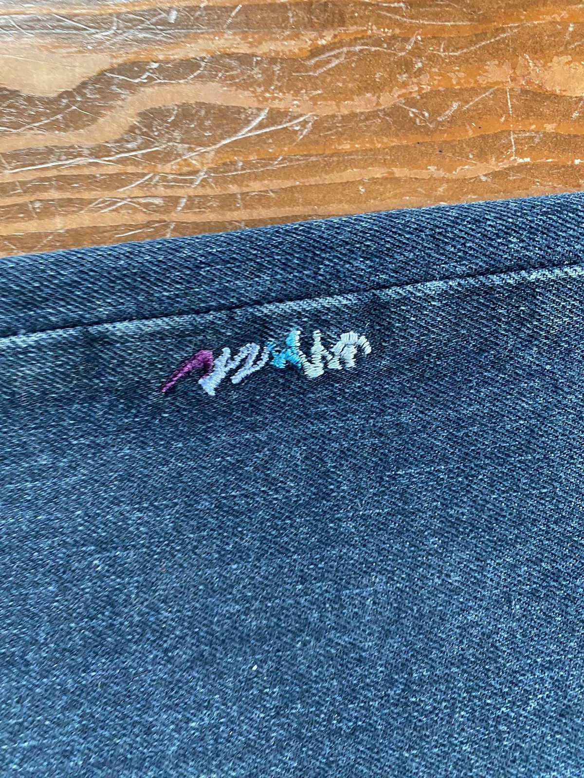 Coogi Vintage Y2K’s Coogi Parrot Embroidered Wide Leg Jeans 39x34 Size US 39 - 13 Thumbnail