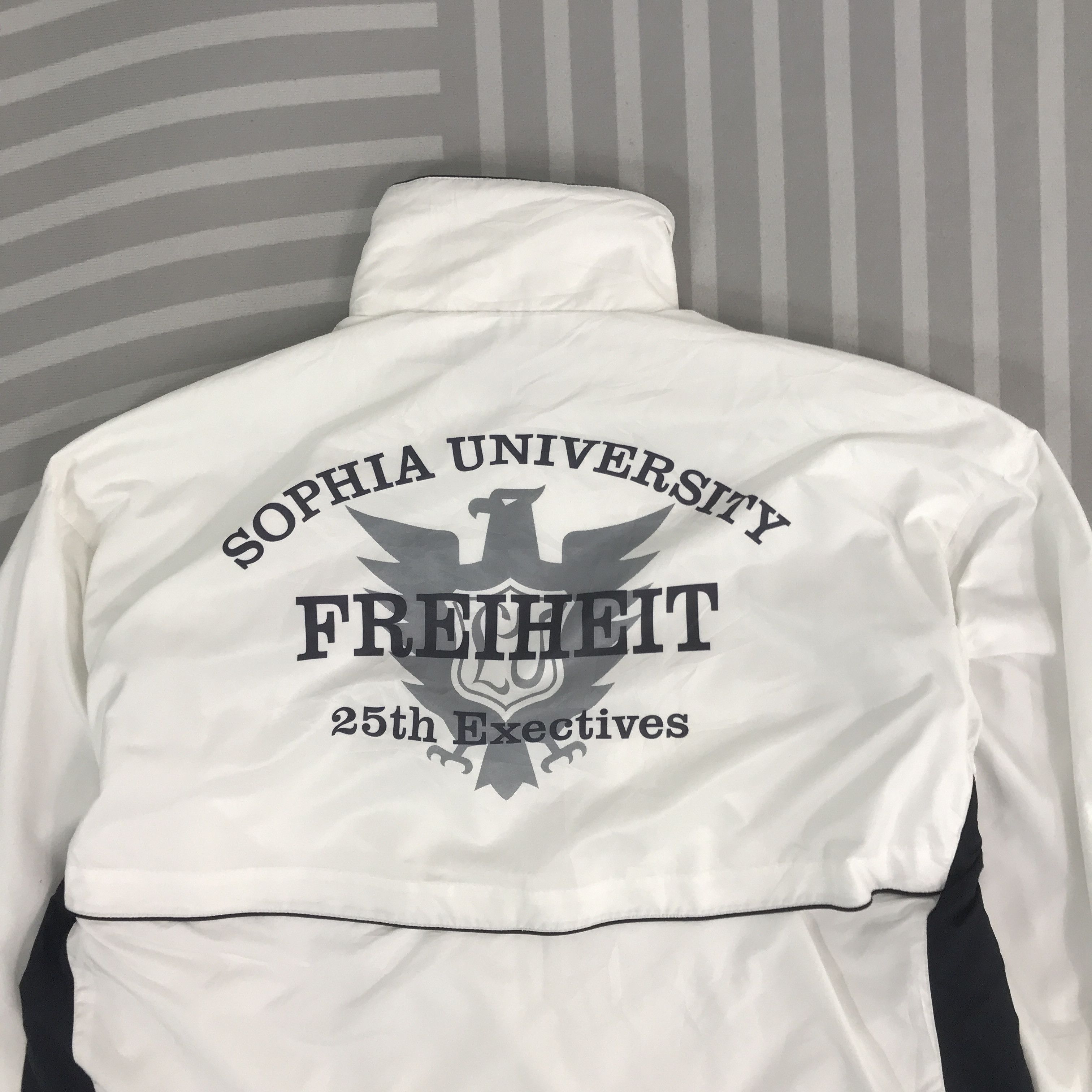 Sergio Tacchini × Vintage Vintage Sergio Tacchini x Sophia University light Jacket Size US S / EU 44-46 / 1 - 4 Thumbnail