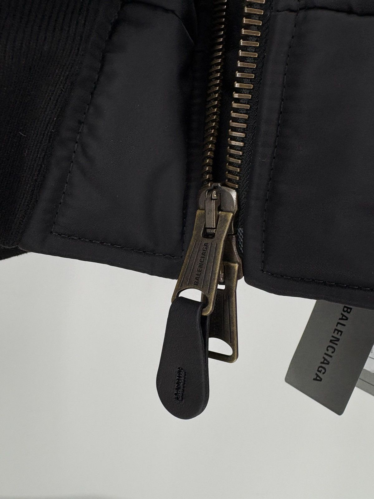 Balenciaga Balenciaga SS23 Bomber Jacket Size US XL / EU 56 / 4 - 3 Thumbnail