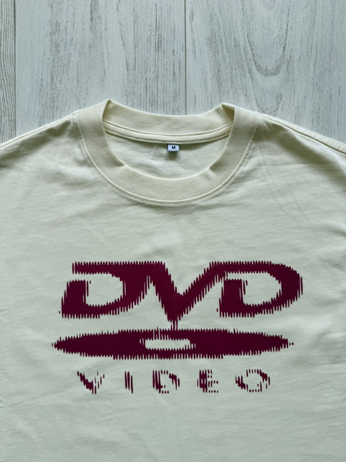 Other DVD Video Logo Boxy Vintage Custom Creme Magenta T-Shirt M Size US M / EU 48-50 / 2 - 2 Thumbnail