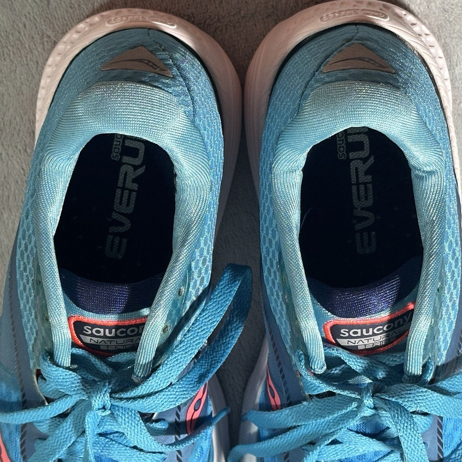 Saucony Saucony Kinvara 14 Blue Hiking Trail Running Shoes Flaw Size US 7 / IT 37 - 10 Thumbnail