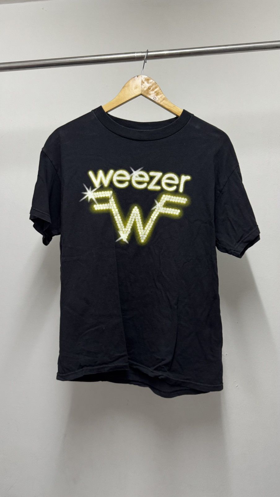 Band Tees Weezer Size US M / EU 48-50 / 2 - 1 Thumbnail