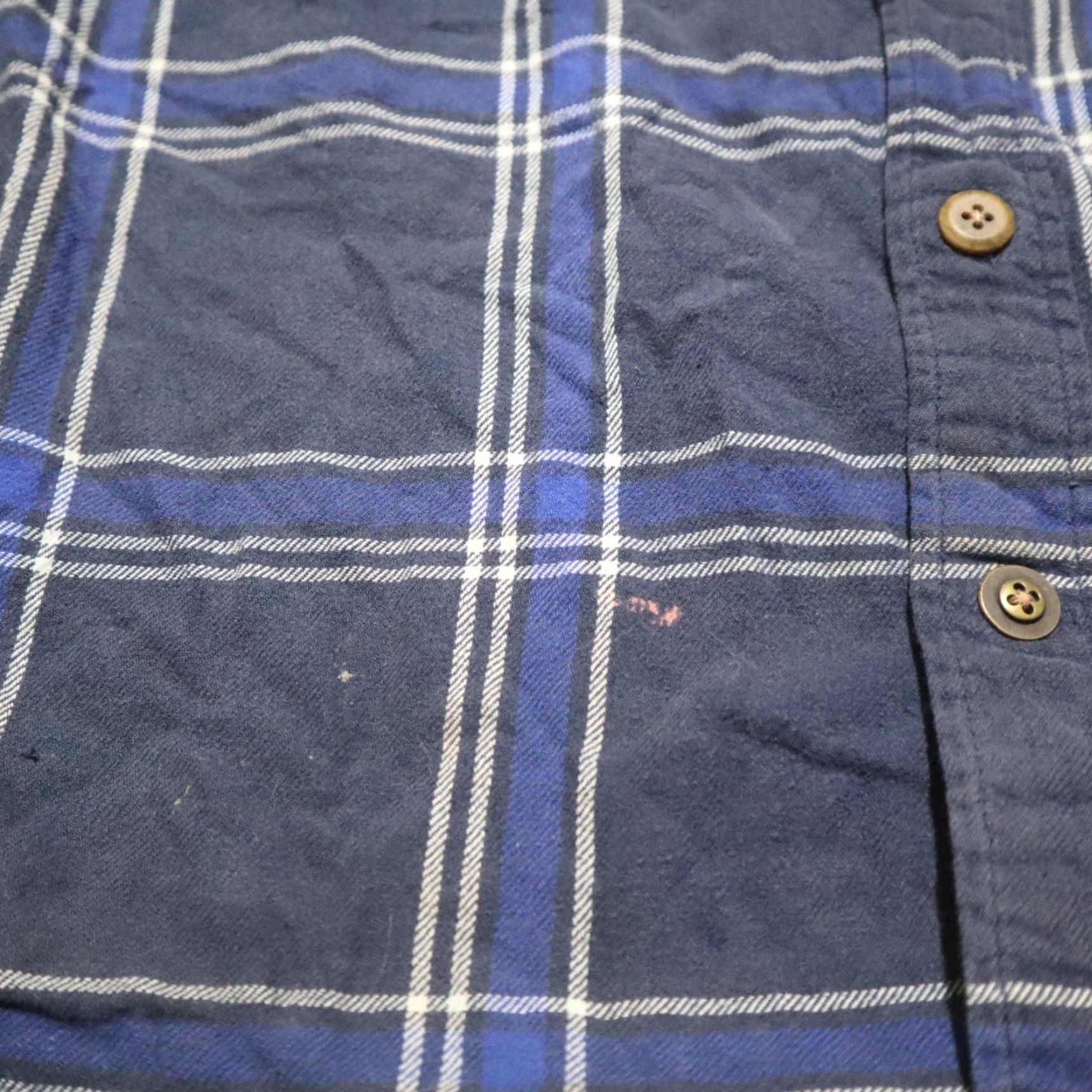Old Navy VINTAGE Old Navy Shirt Blue Plaid Long Sleeve Button-Down Mens L Blue Button-Up Embroidered Pockets Outdoor 90s Theme Size US L / EU 52-54 / 3 - 4 Thumbnail