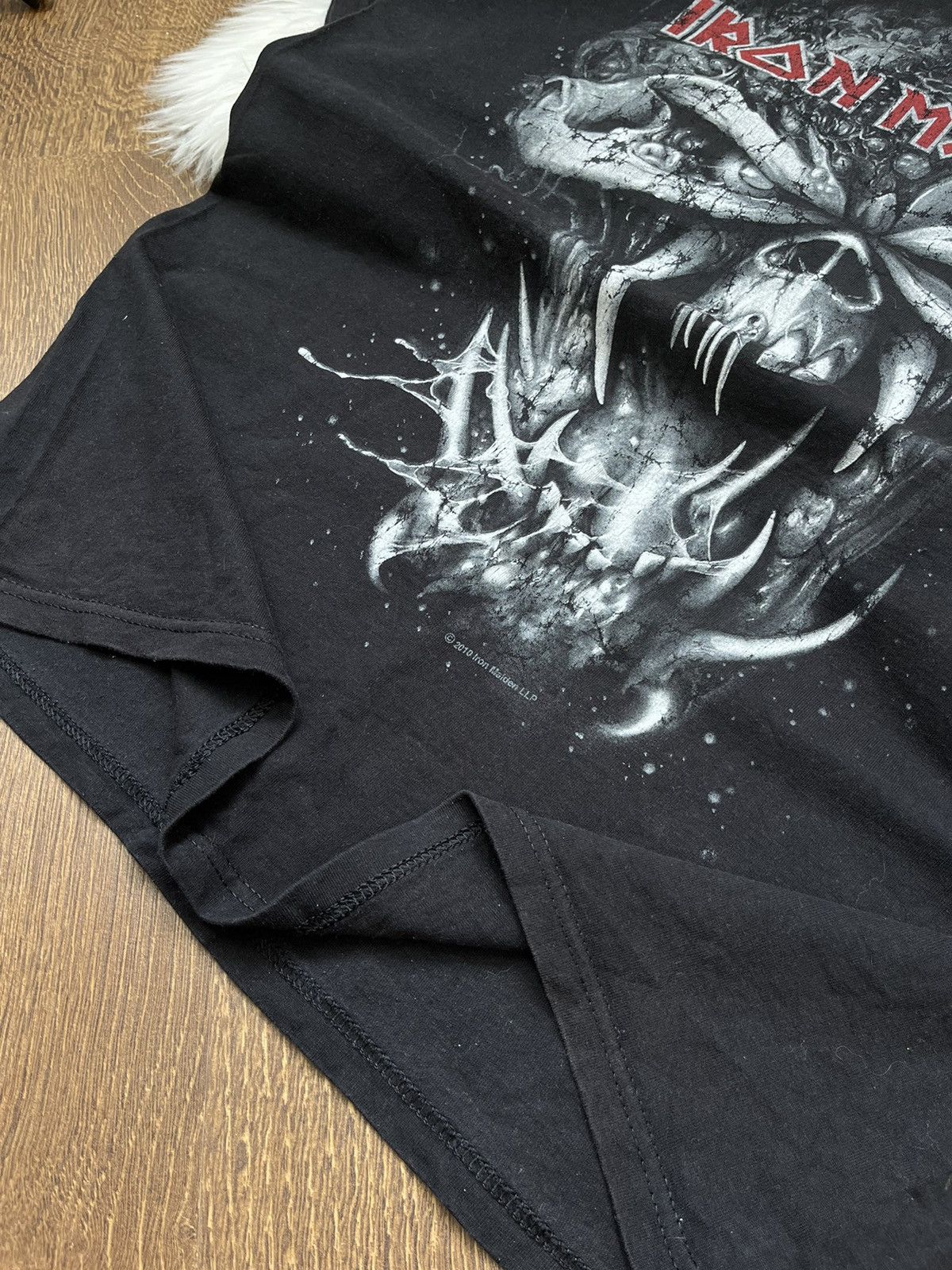 Band Tees × Iron Maiden × Vintage Vintage Y2K Iron Maiden Mens Powerslave Full Print Band Tee Size US XL / EU 56 / 4 - 5 Thumbnail