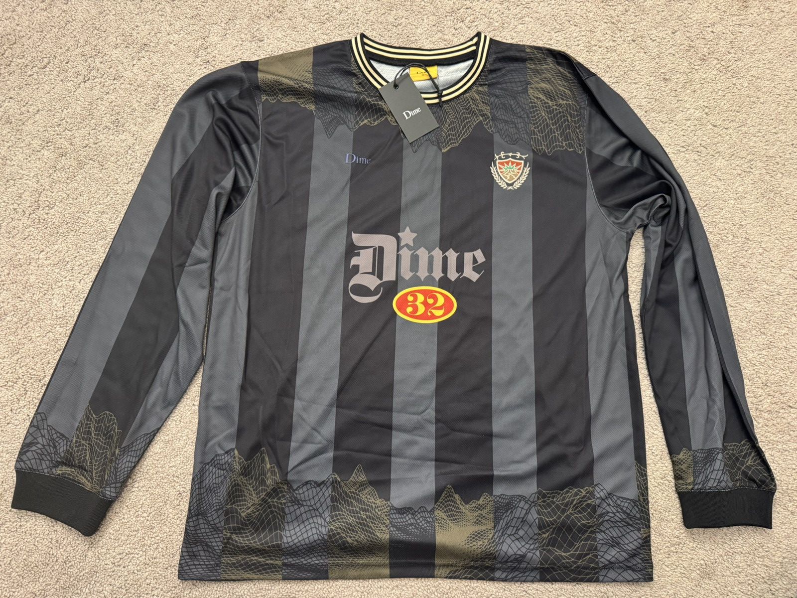 ウェア DIME MTL STRIKER JERSEY CHARCOAL XL Dime - Striker Jersey | HBX - Globally Curated Fashion and