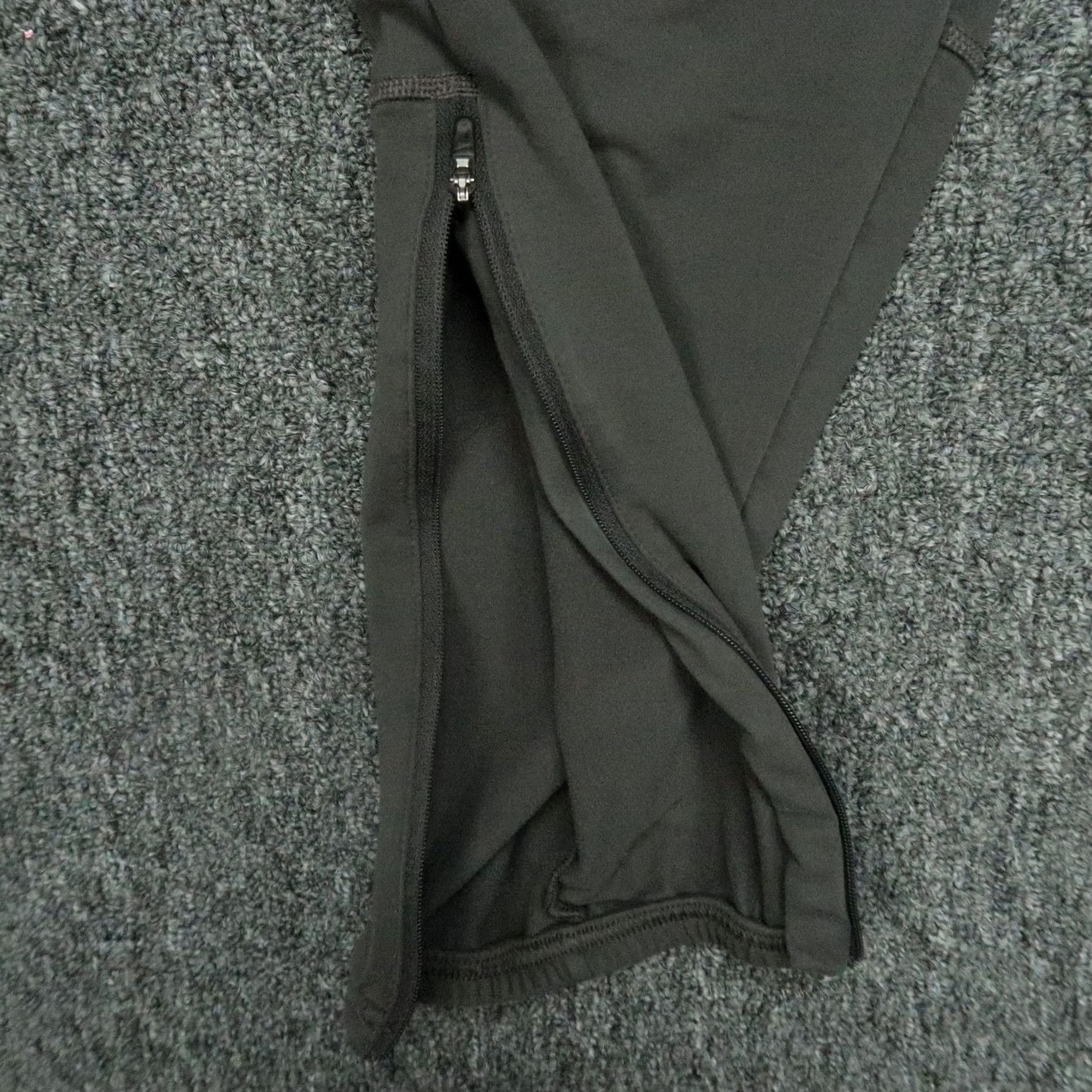 Nike Nike Athletic Pants Mens Gray Performance Therma Fit Tapered Running Ankle Zip Pants Mens Gray Therma Nike Track Pants with Pockets Zip Size US 29 - 5 Thumbnail