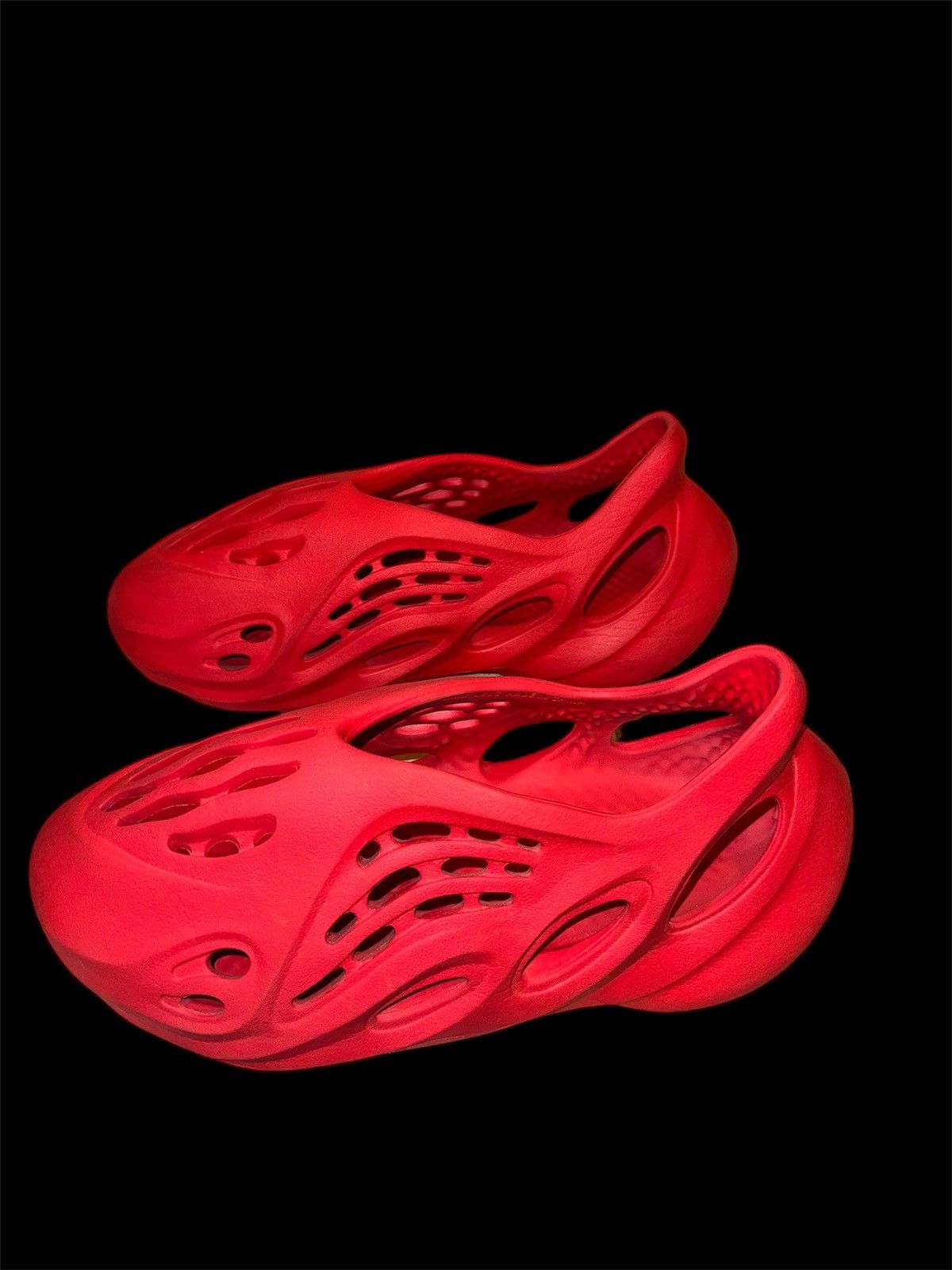 Adidas × Kanye West × Yeezy Adidas Yeezy Foam RNNR Vermillion/Res Size US 9.5 / EU 42-43 - 2 Thumbnail