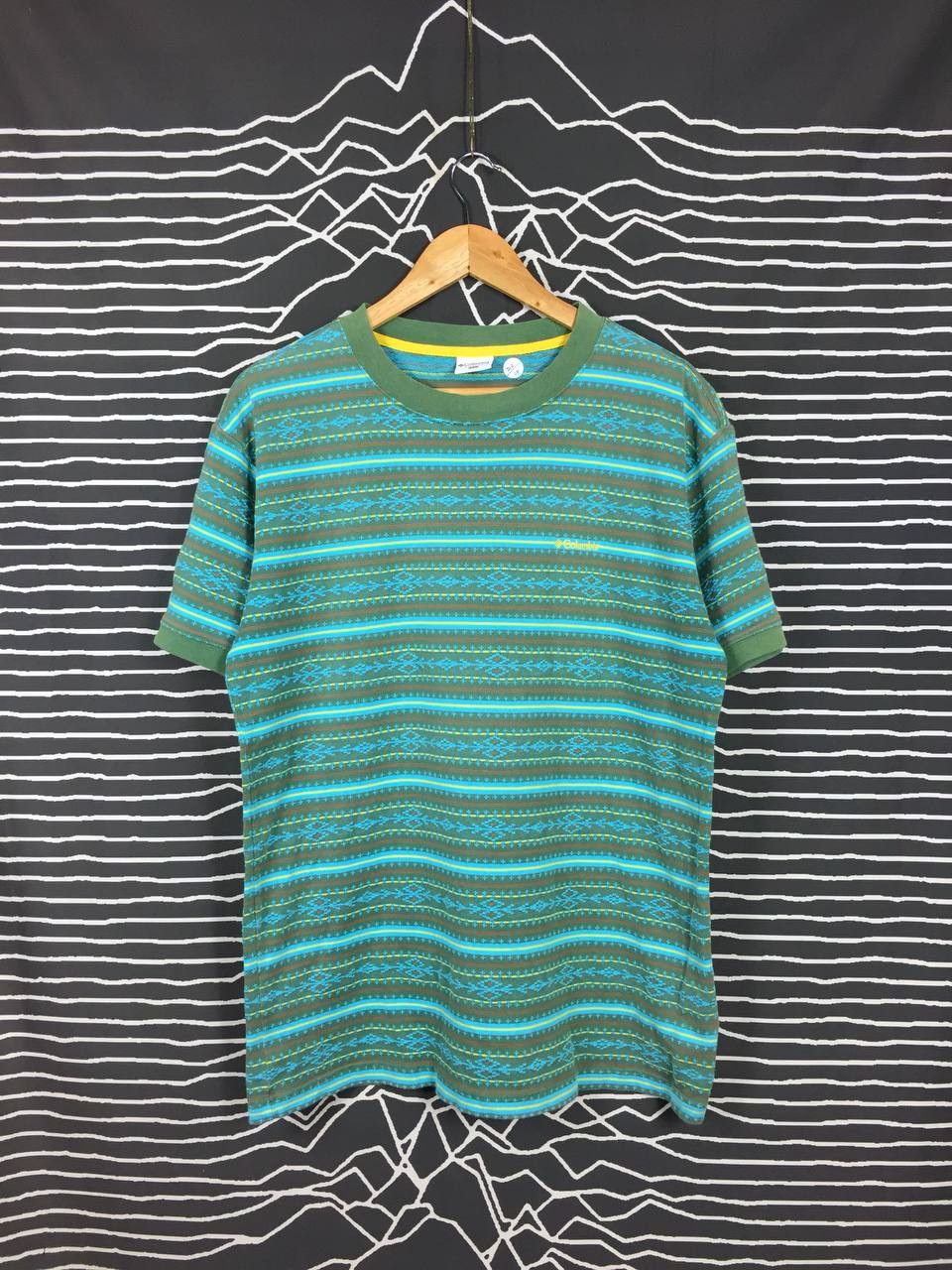 Columbia × Vintage Columbia Sportswear Company Navajo Native Style Tee Size US XL / EU 56 / 4 - 1 Thumbnail