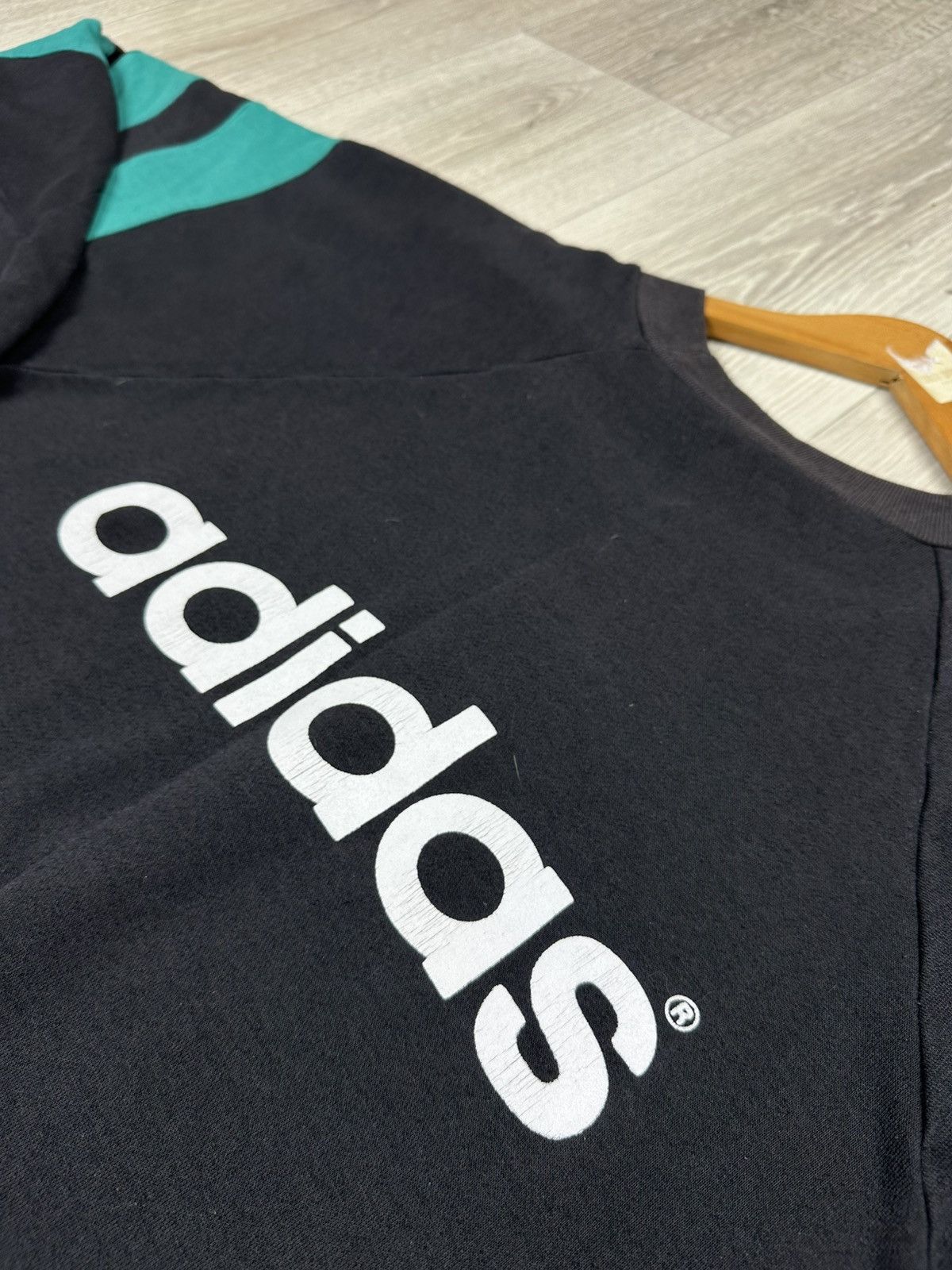 Adidas Vintage Adidas Liverpool 1992 Sweatshirt Size US XL / EU 56 / 4 - 11 Thumbnail
