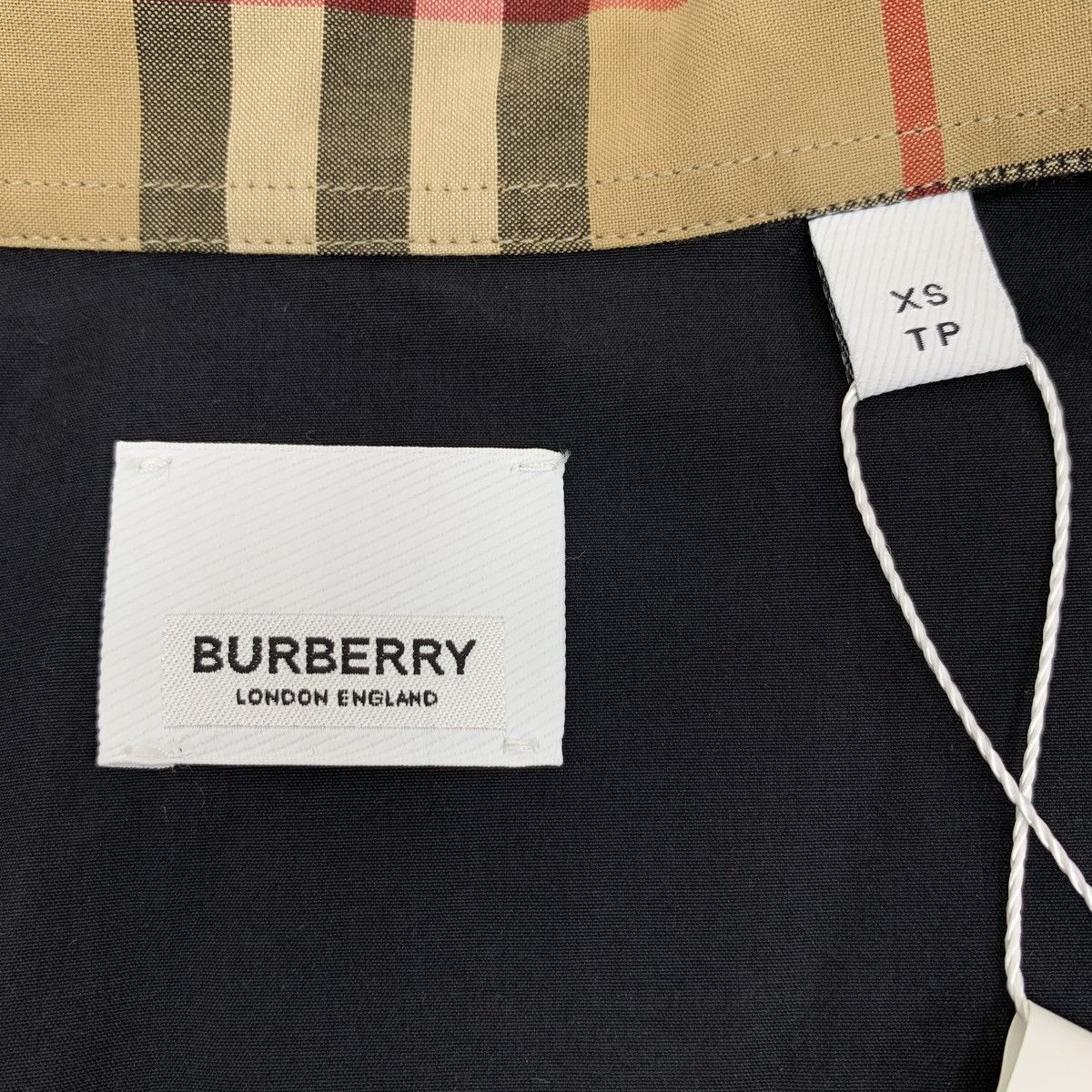 Burberry Burberry Black Horse Embroidery Long Sleeve Shirt K26WX Size US XS / EU 42 / 0 - 5 Thumbnail