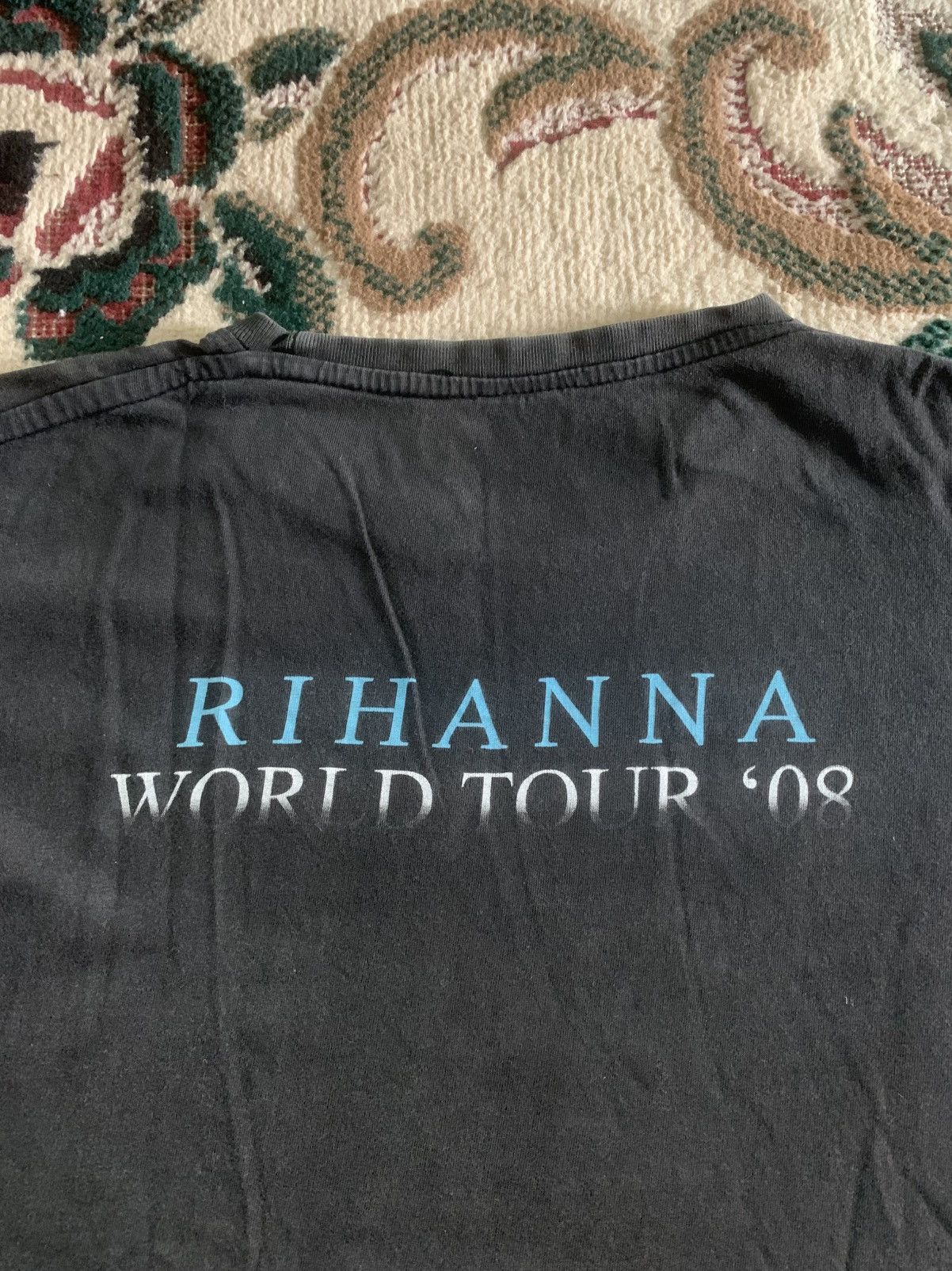 Vintage Vintage Rihanna Size US M / EU 48-50 / 2 - 12 Thumbnail