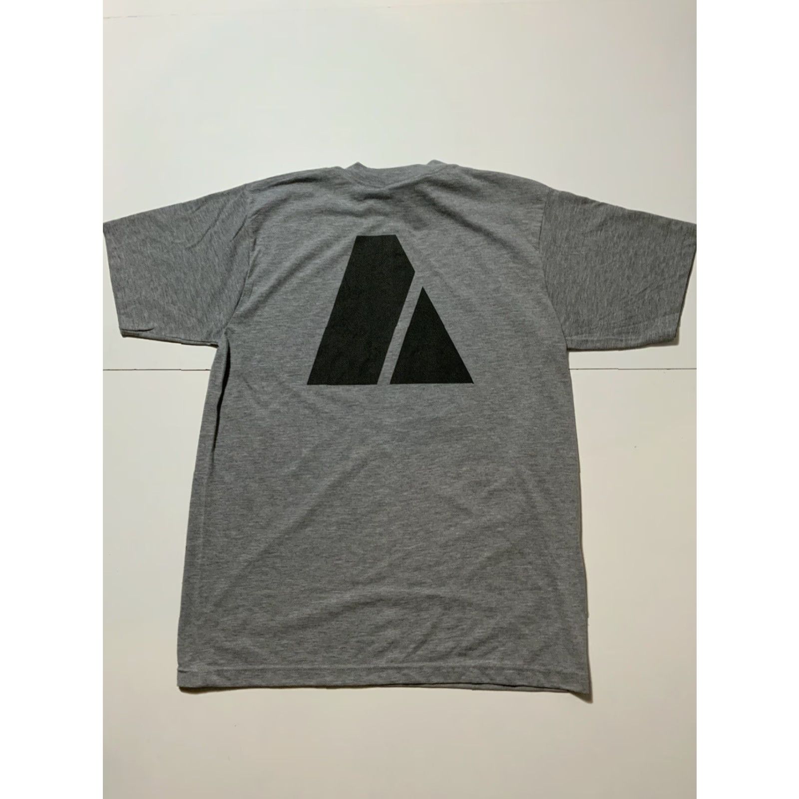 Vintage VINTAGE U.S. Army IPFU Military Gray S/S T-Shirt M Mens Size US M / EU 48-50 / 2 - 2 Thumbnail