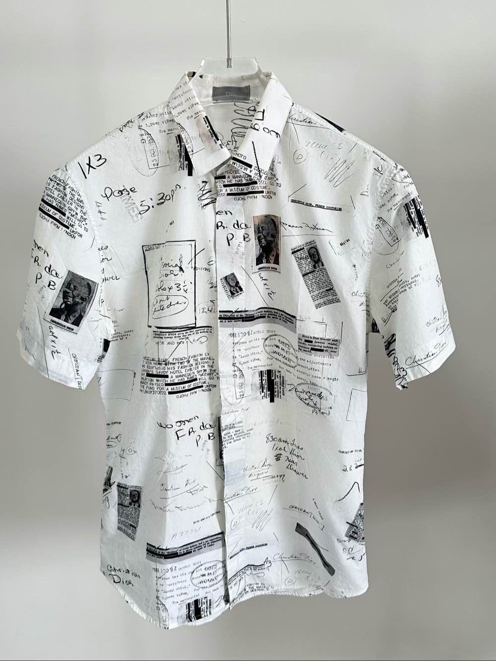 Dior Dior Newspaper Bee Print Shirt Size S Size US S / EU 44-46 / 1 - 1 Thumbnail