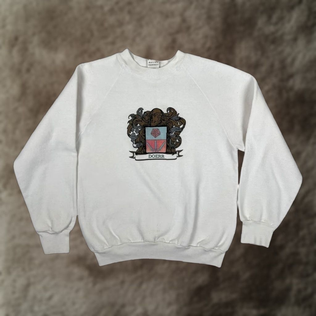 Fruit Of The Loom VINTAGE Doerr Crest Sweatshirt Mens M White Fleece Made in USA 90s Size US M / EU 48-50 / 2 - 1 Thumbnail