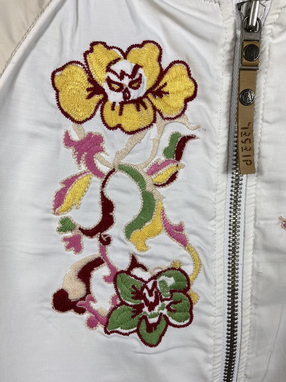 Diesel × Japanese Brand × Vintage Vintage Diesel y2k Japanese style vest zip jacket floral Size US XS / EU 42 / 0 - 8 Thumbnail