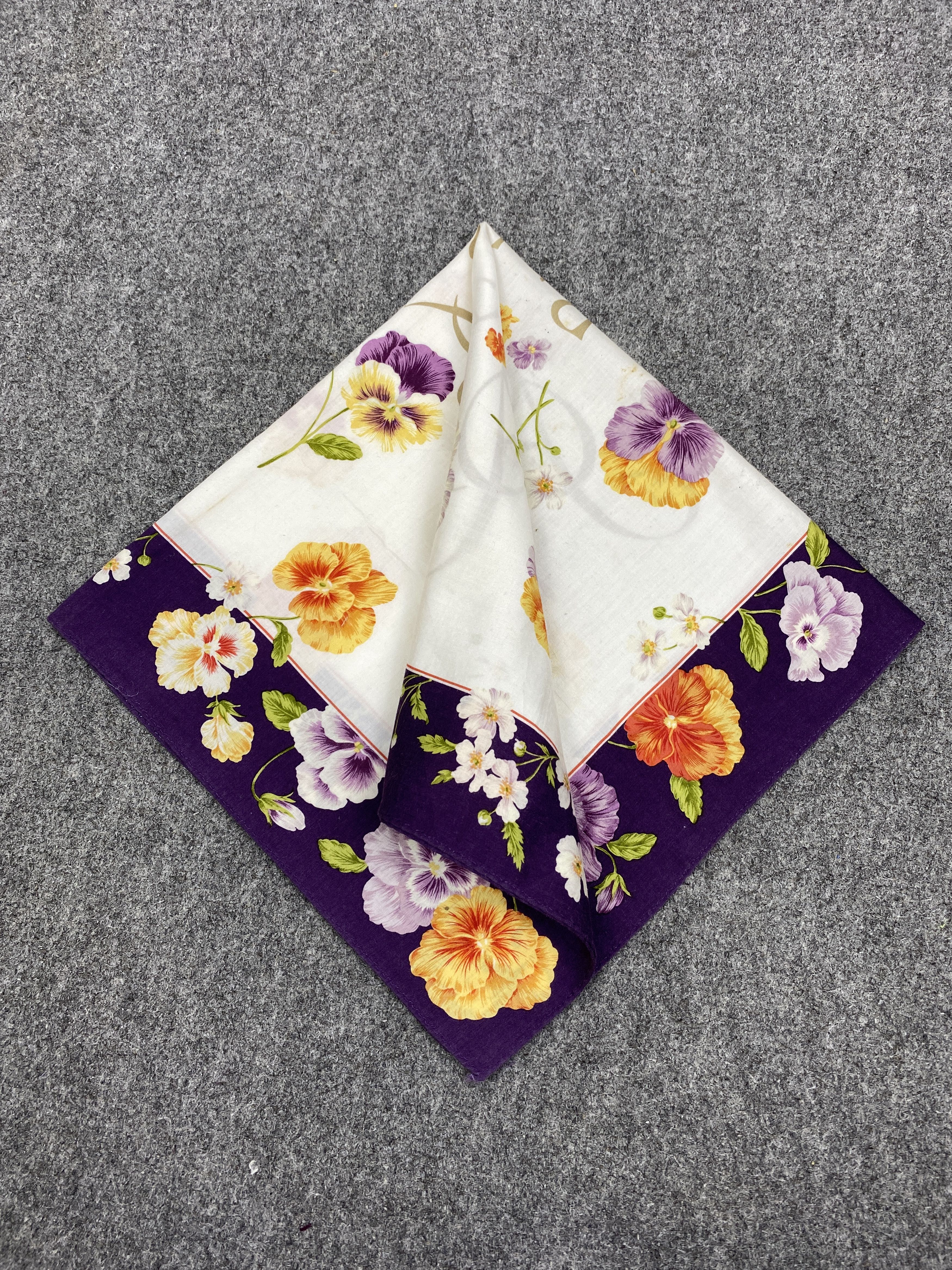 Burberry Burberrys Handkerchief / Bandana / Neckerchief HKC0241 Size ONE SIZE - 3 Thumbnail