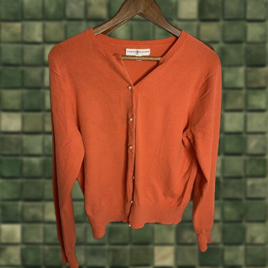 Tommy Hilfiger VINTAGE Tommy Hilfiger Golf Womens Cardigan Orange Long Sleeve L Pearl Button Mens? Girls? Wait. Size L / US 10 / IT 46 - 1 Thumbnail
