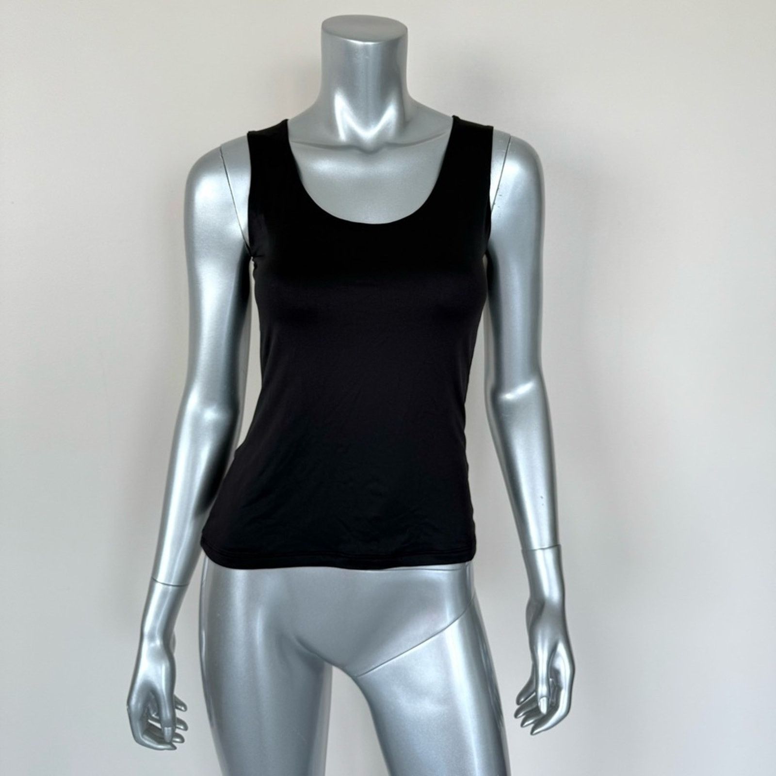 Elie Tahari NEW Tahari black tank top size XS Size XS / US 0-2 / IT 36-38 - 1 Thumbnail