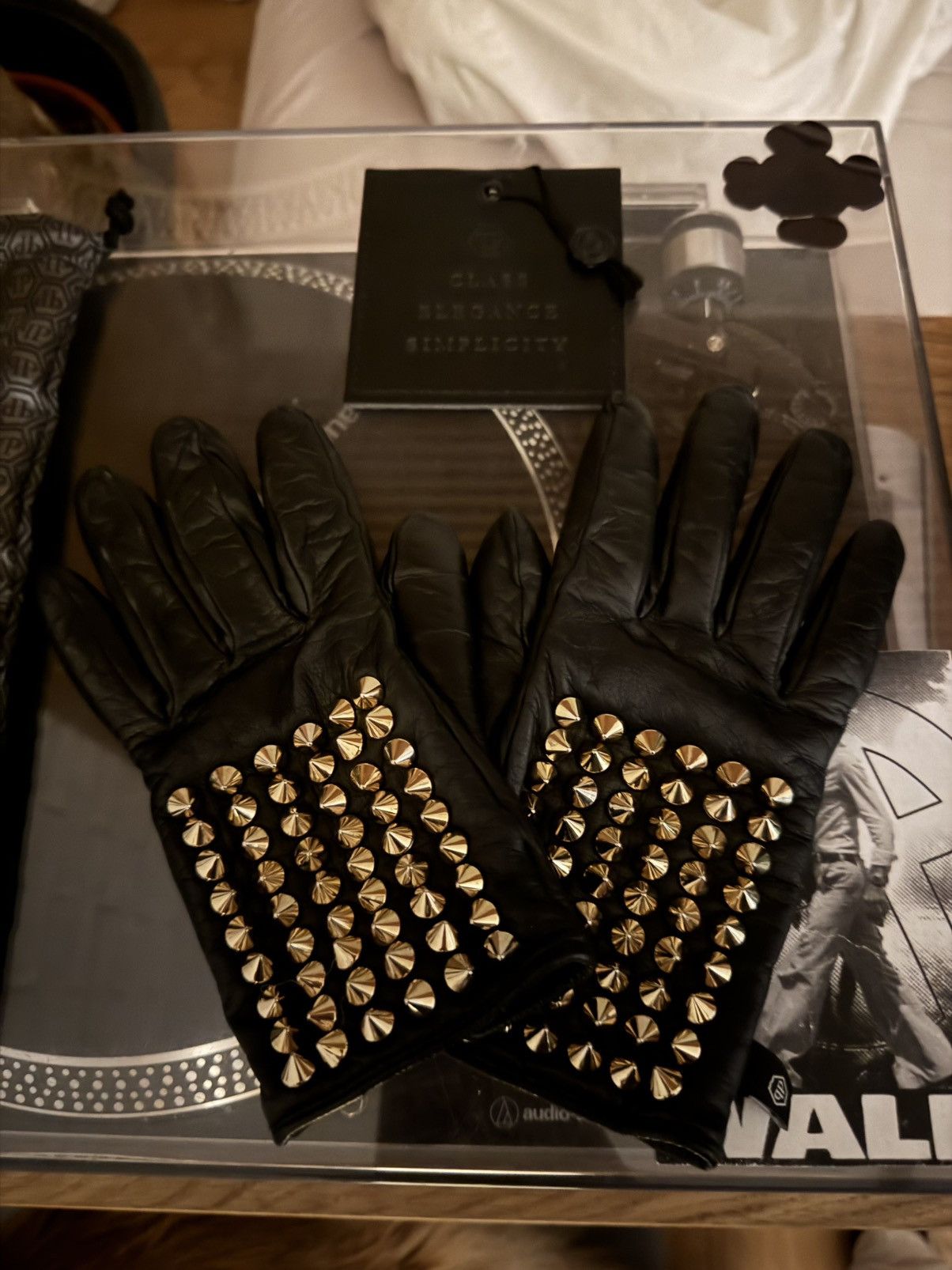 Philipp Plein Philipp Plein Leather Stud Gloves Size ONE SIZE - 1 Thumbnail