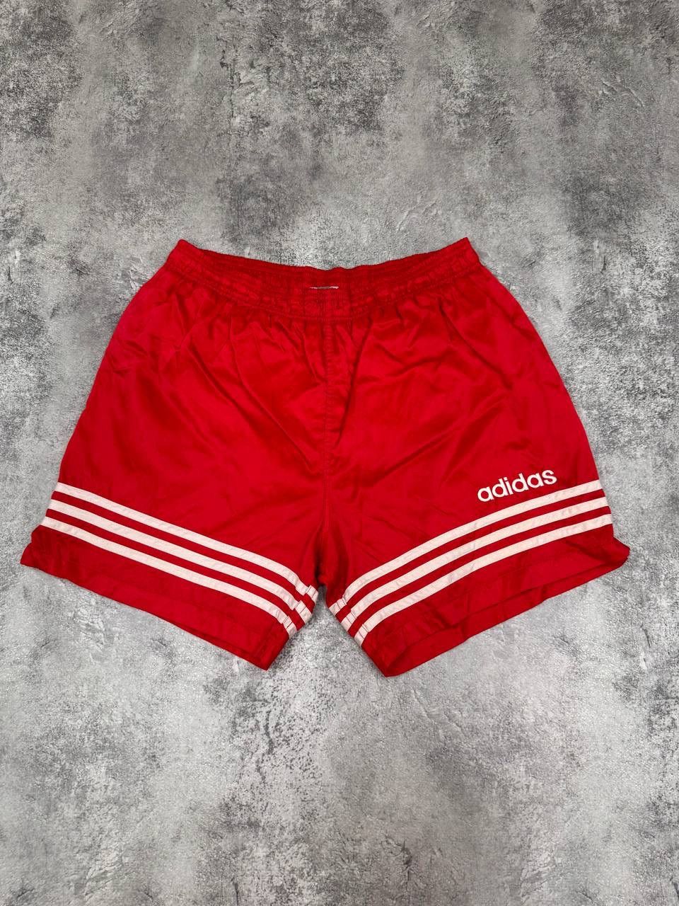 Adidas Adidas Vintage Nylon Shorts Red Size M Size US 34 / EU 50 - 1 Thumbnail