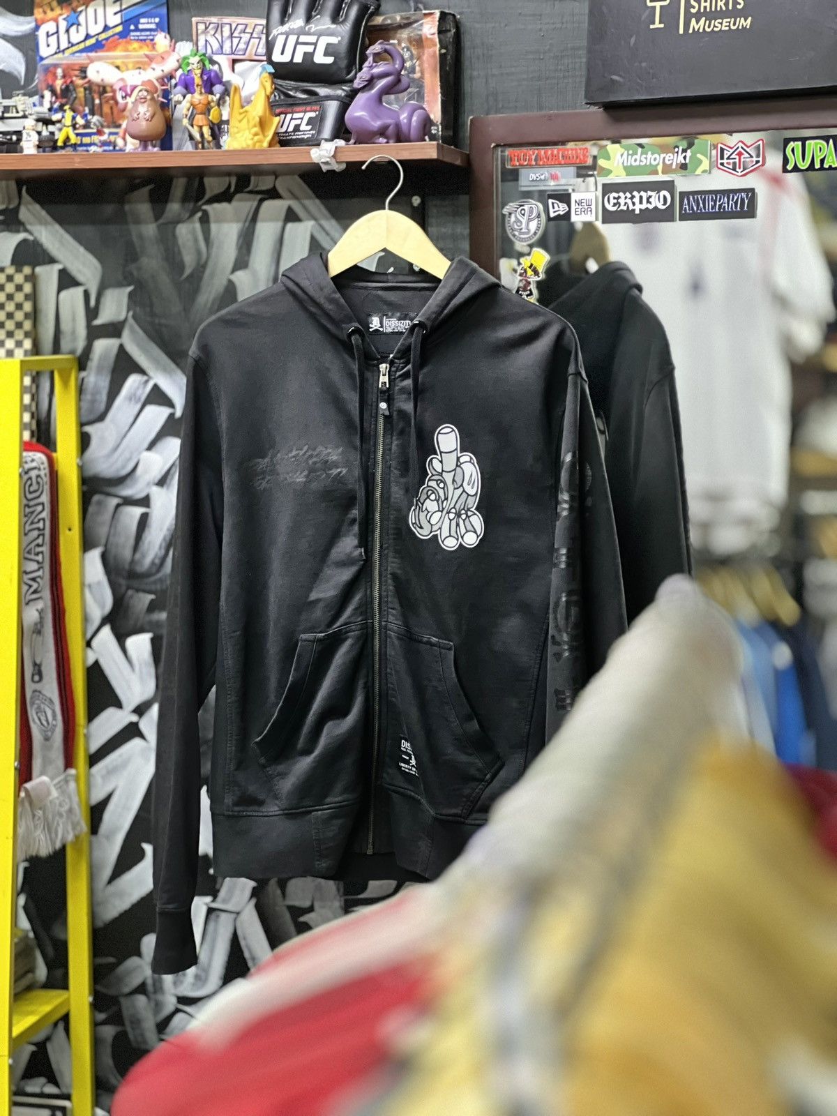 Dissizit DISSIZIT X DAVID FLORES ZIP HOODIE Size US S / EU 44-46 / 1 - 1 Thumbnail
